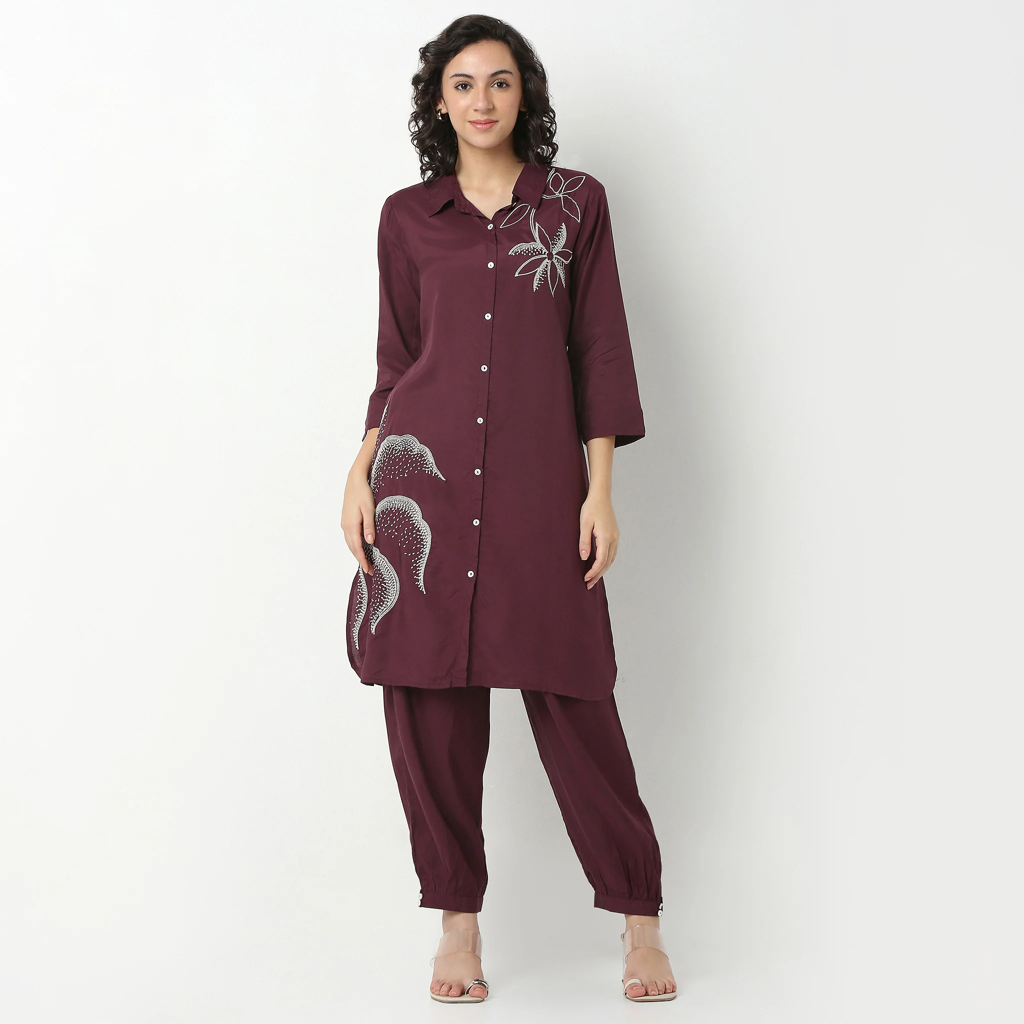 Embroidered Straight Kurta - Image 2