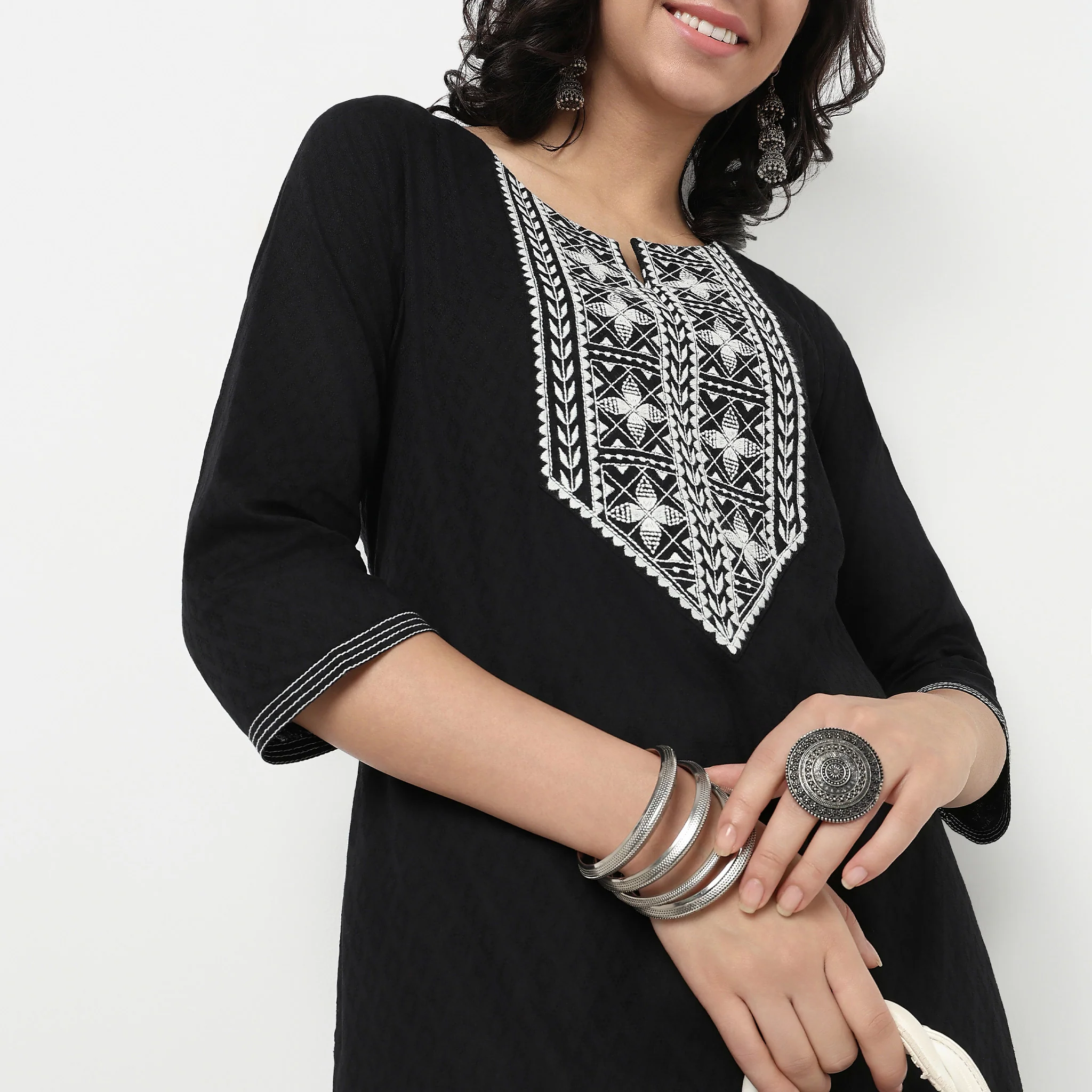 Embroidered Yoke Cotton Dobby Kurta - Image 4