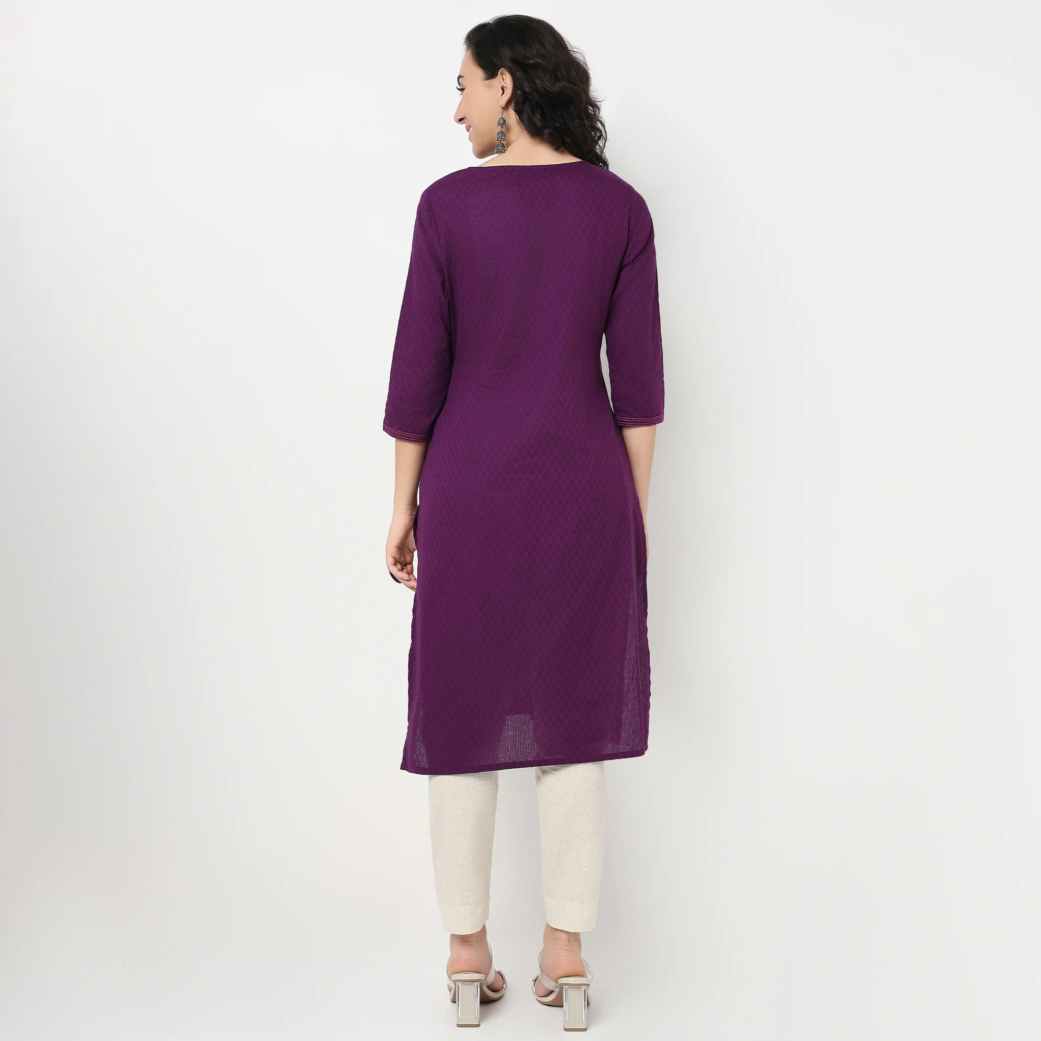 Embroidered Yoke Cotton Dobby Kurta - Image 3