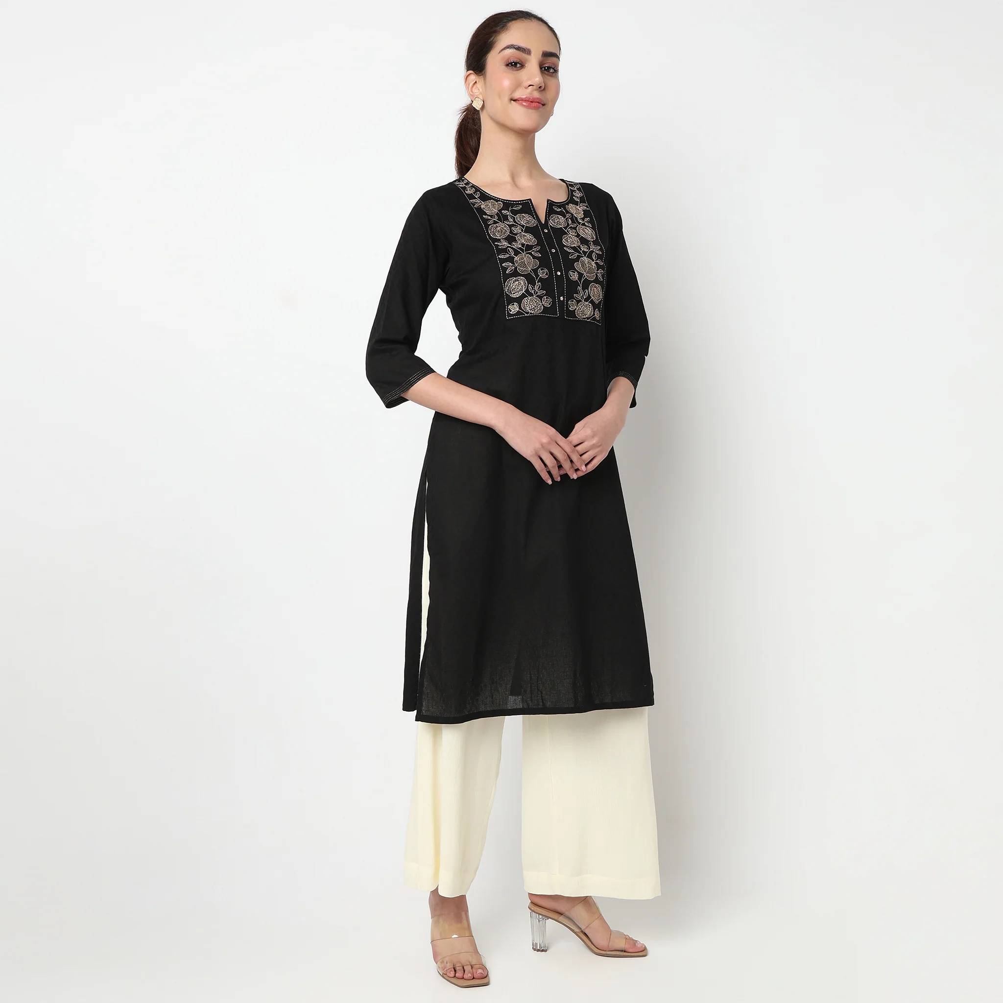 Embroidered Yoke Kurta - Image 5