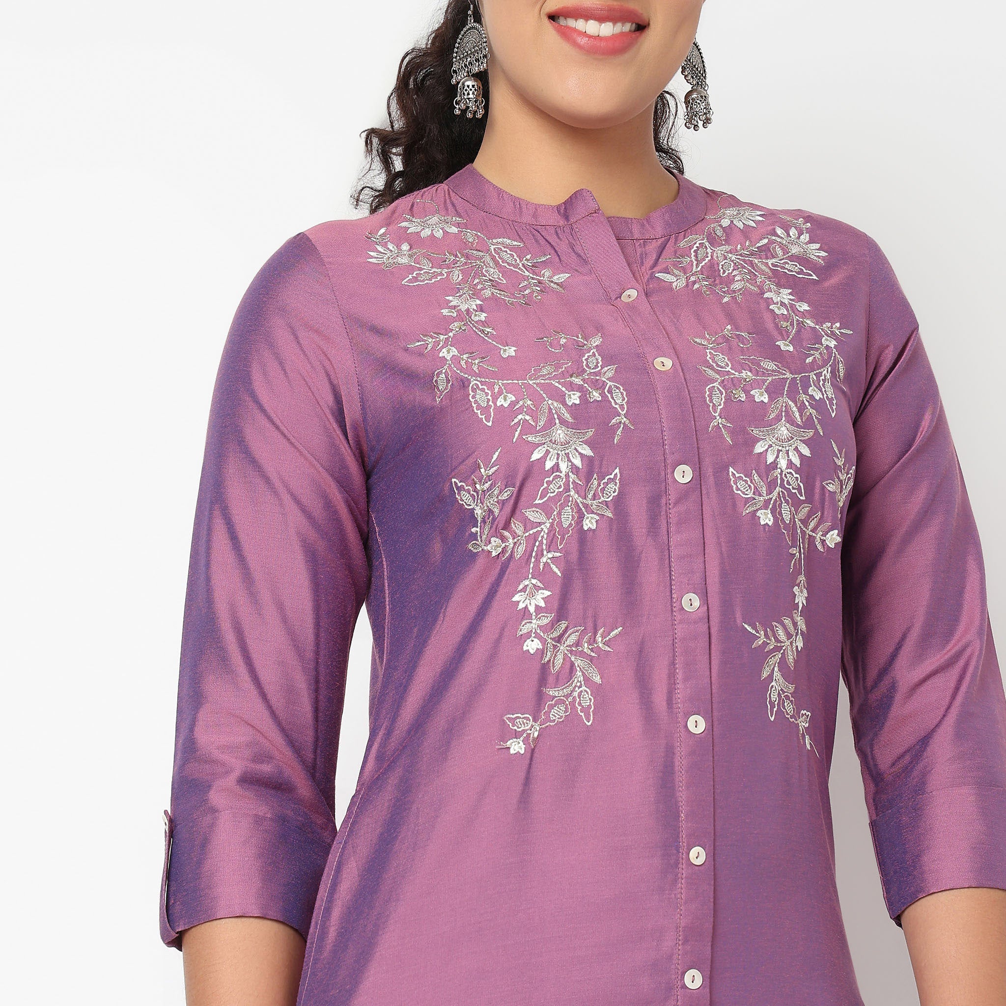 Embroidered Yoke Kurta - Image 4