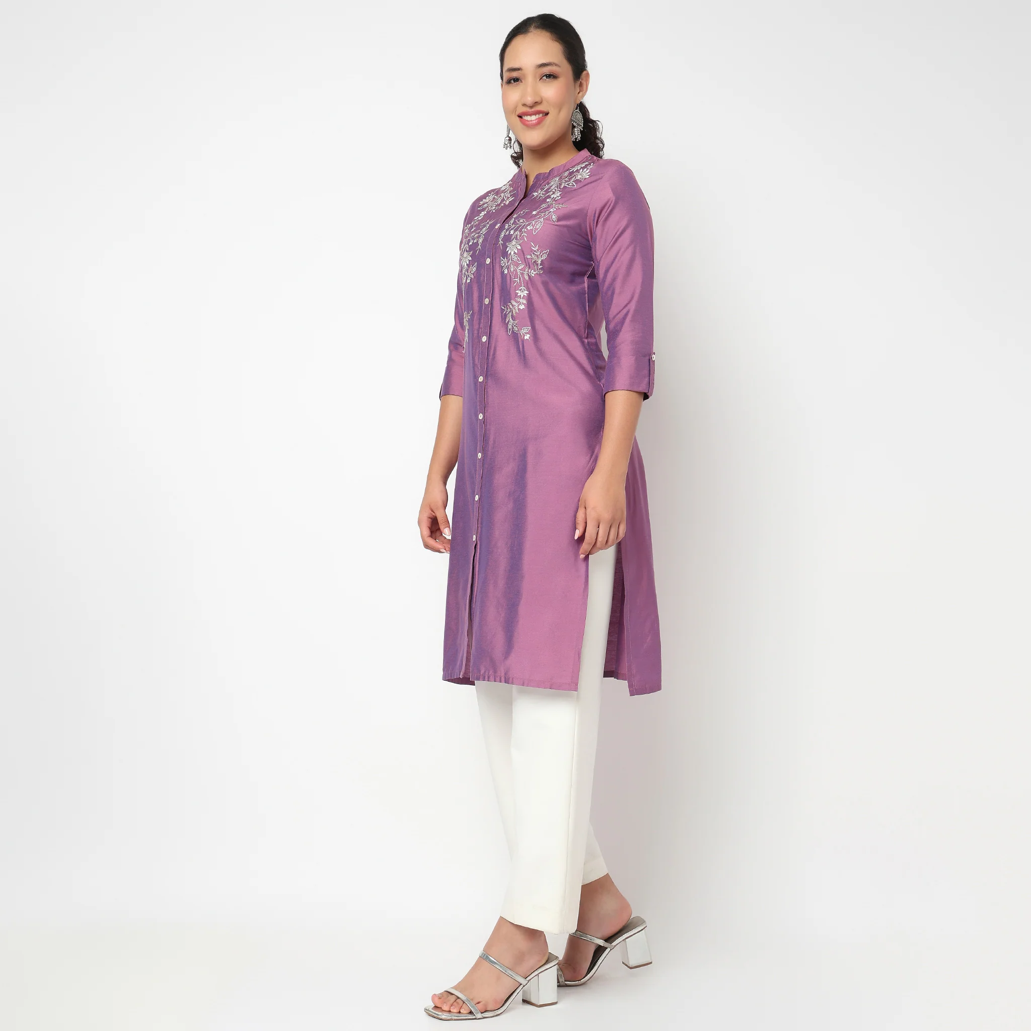 Embroidered Yoke Kurta - Image 5