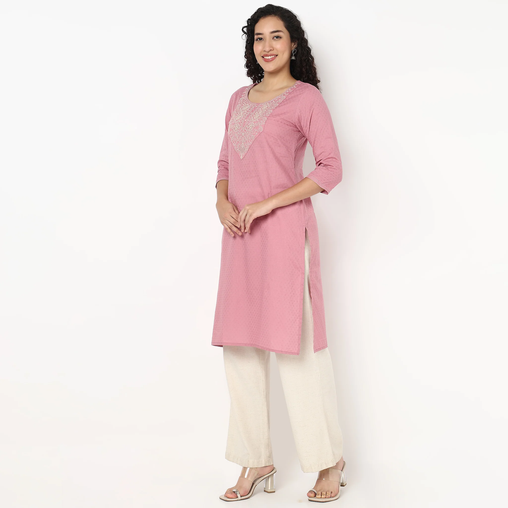 Embroidered Yoke Long Kurta - Image 5