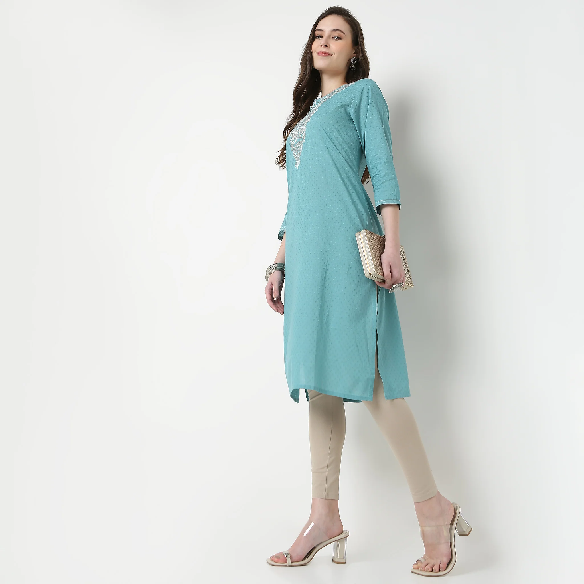 Embroidered Yoke Long Kurta - Image 4