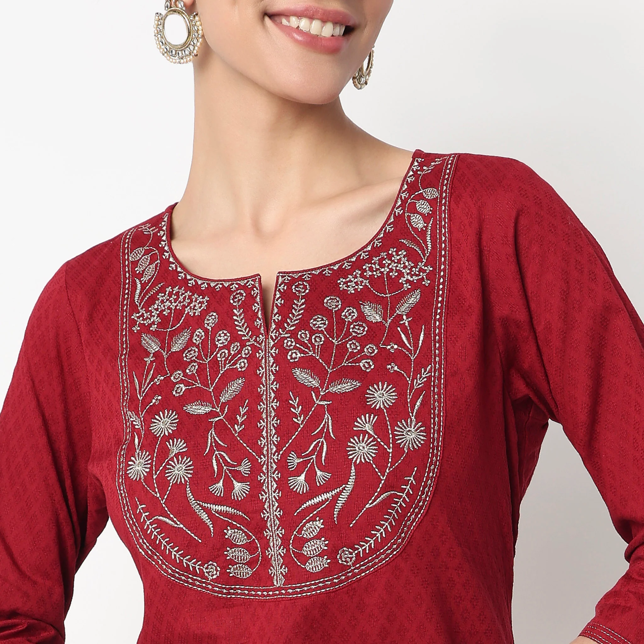 Embroidered Yoke Long Kurta - Image 4