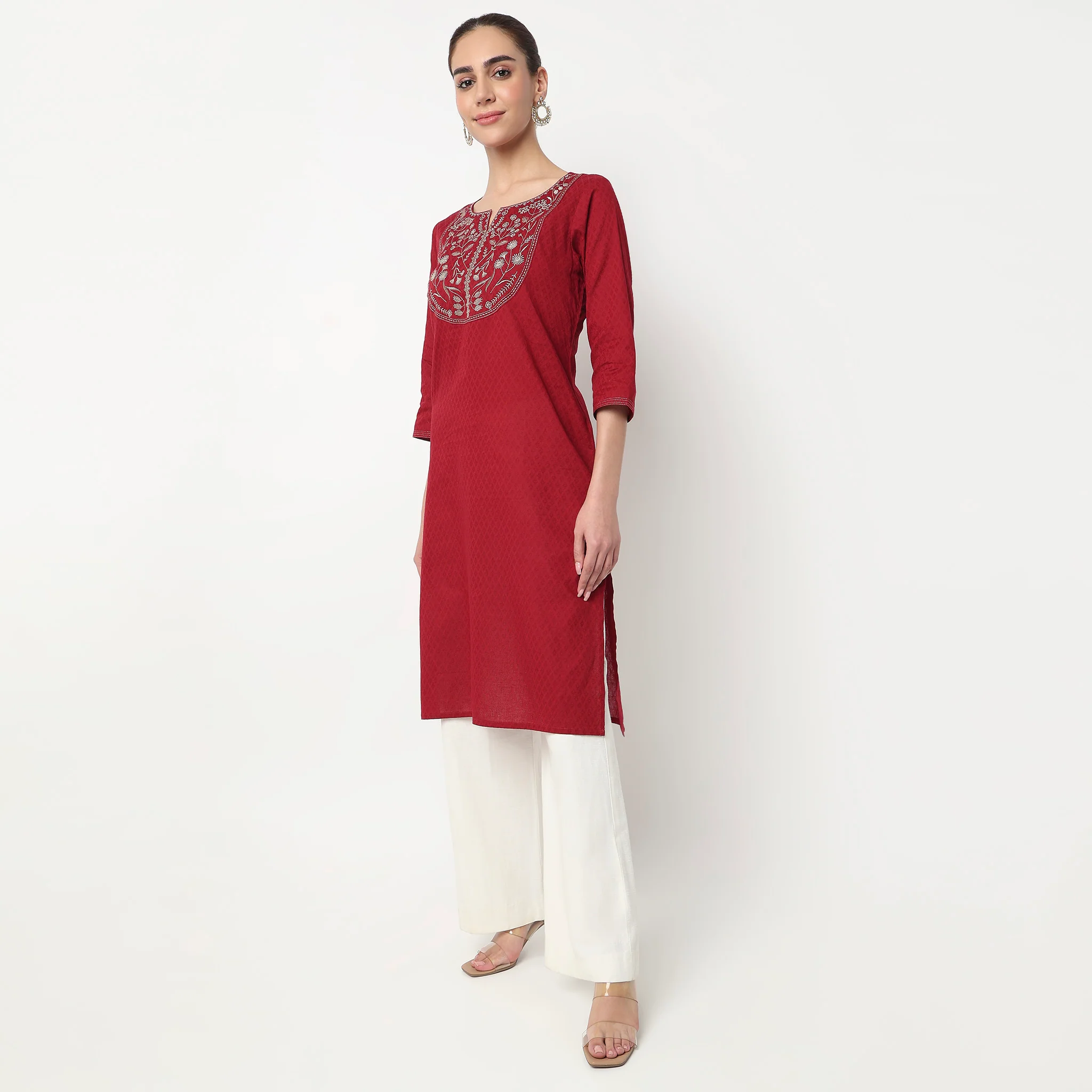 Embroidered Yoke Long Kurta - Image 5