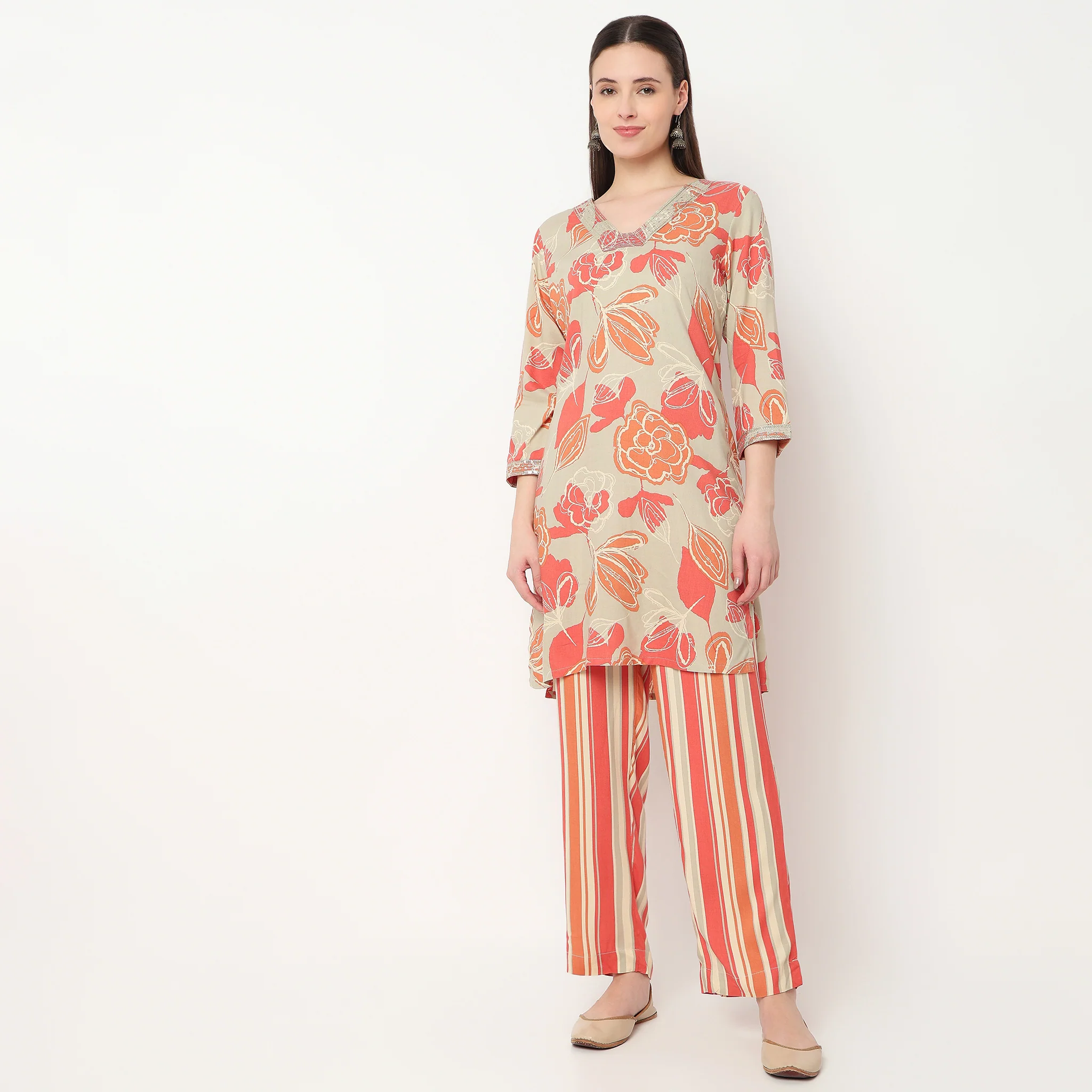Embroidery Printed Kurta - Image 2