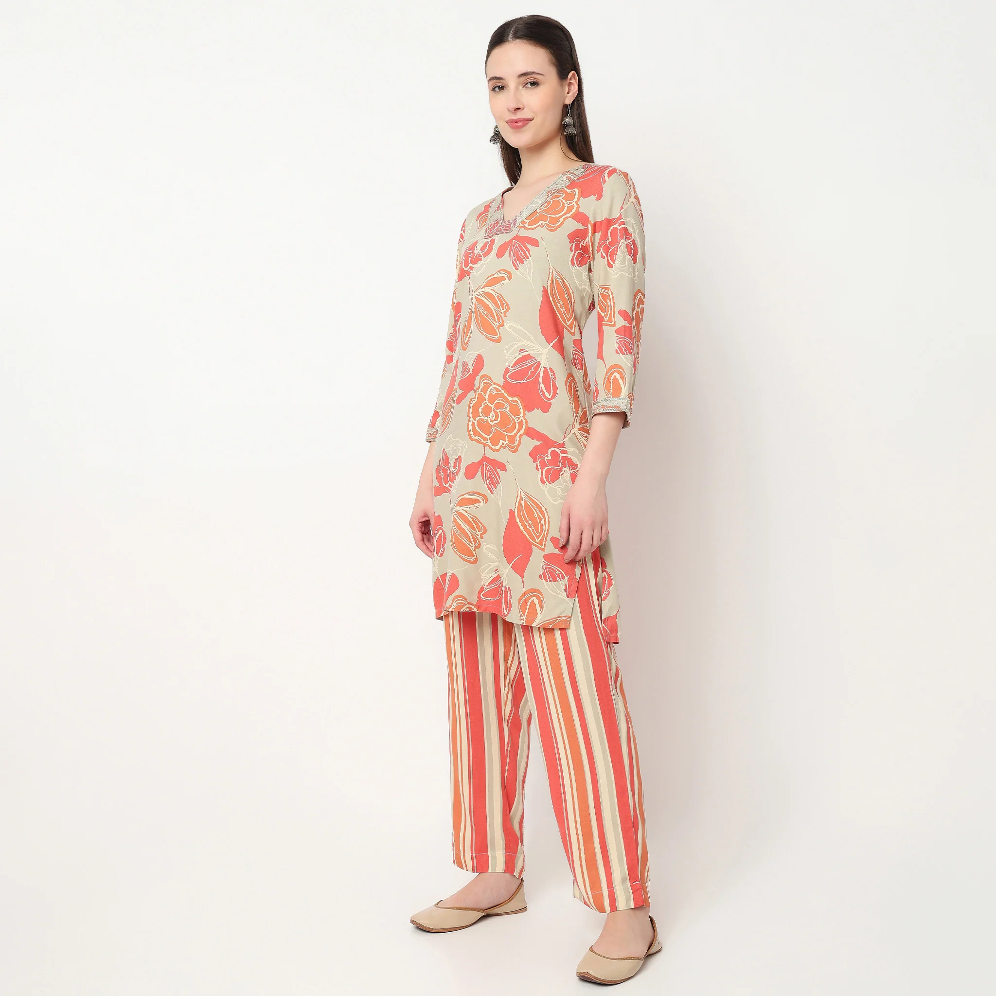Embroidery Printed Kurta - Image 5