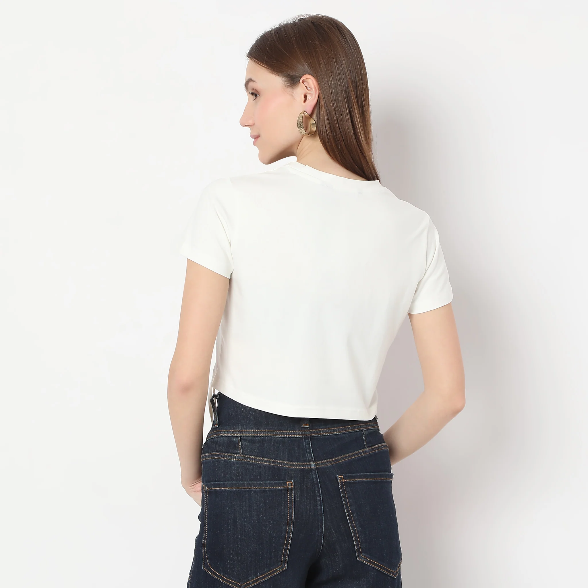 Fitted Short Sleeve With Rivets On Front Crop Top - Image 3