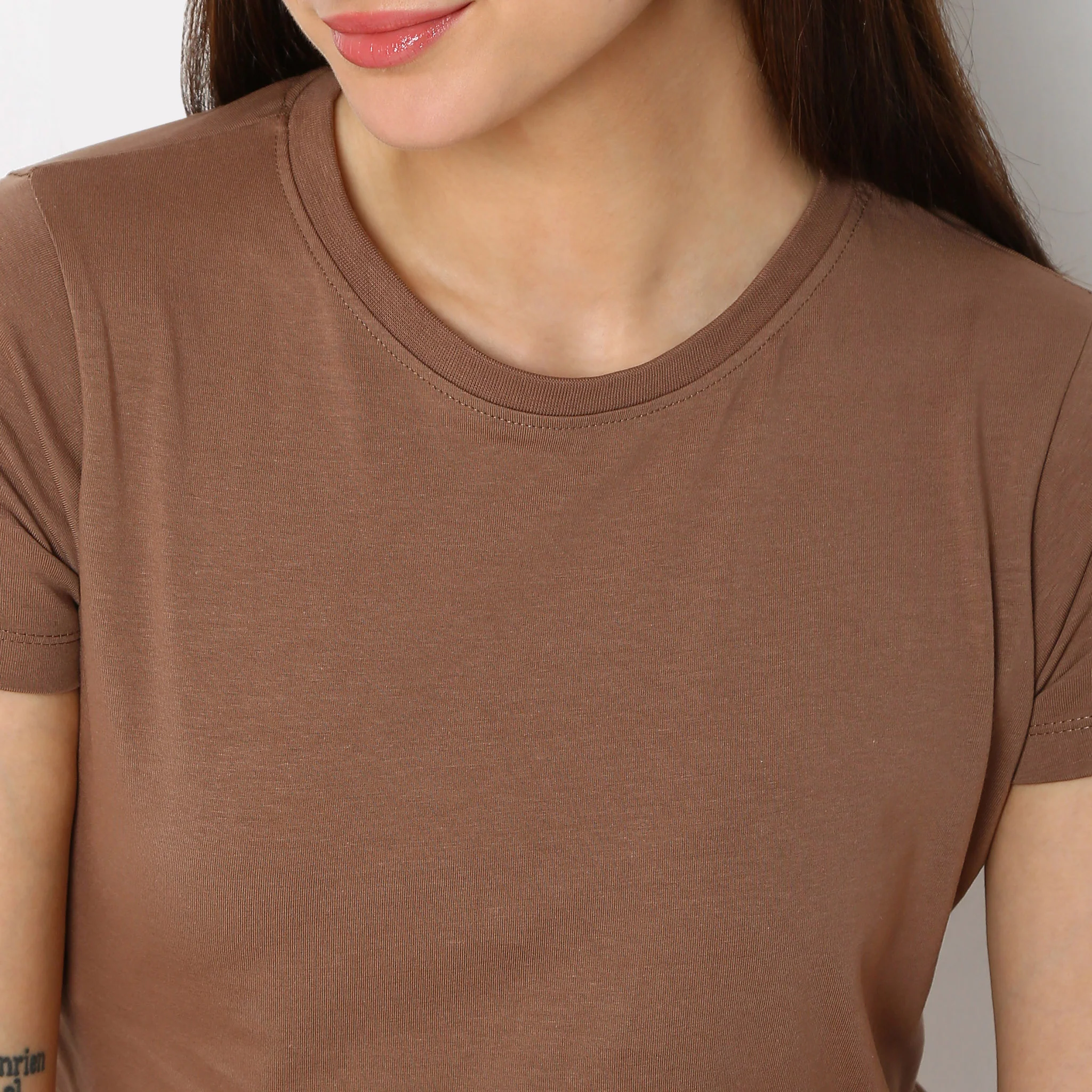 Fitted Solid T-Shirt - Image 4