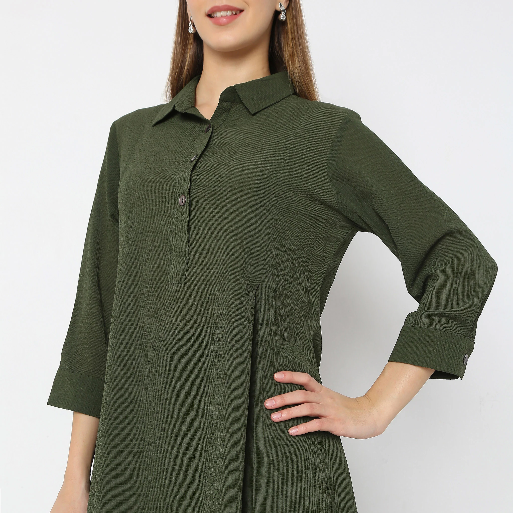 Flare Fit Box Inwared Pleat A-Line Kurta With Pant Set - Image 11