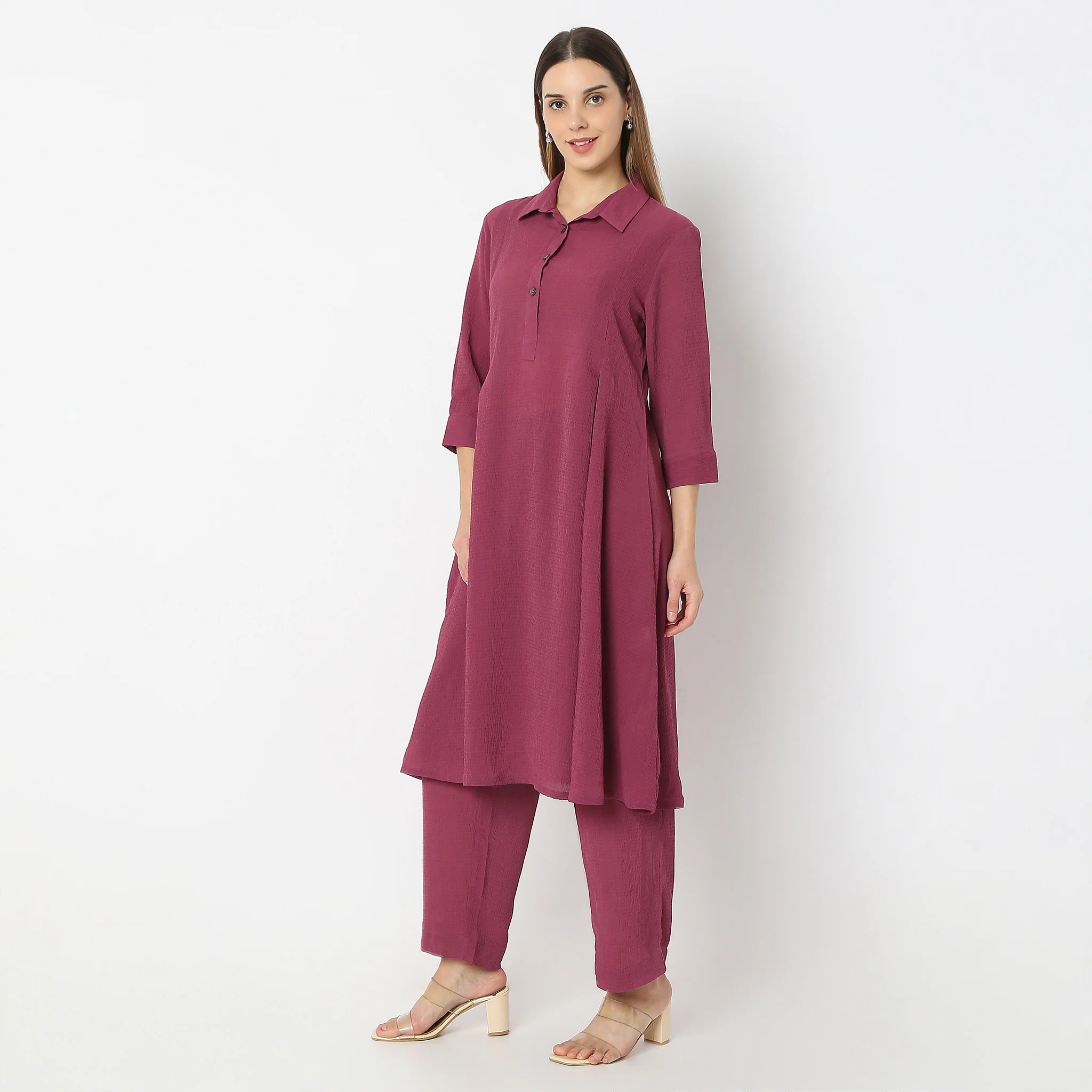 Flare Fit Box Inwared Pleat A-Line Kurta With Pant Set - Image 5