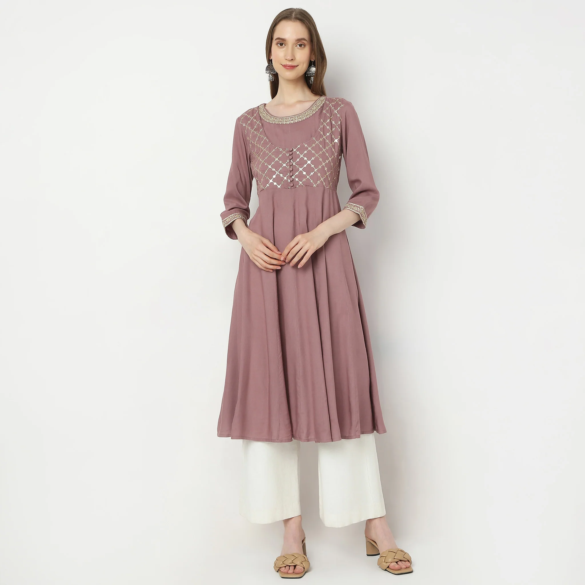 Flare Fit Embellished Kurta - Image 2