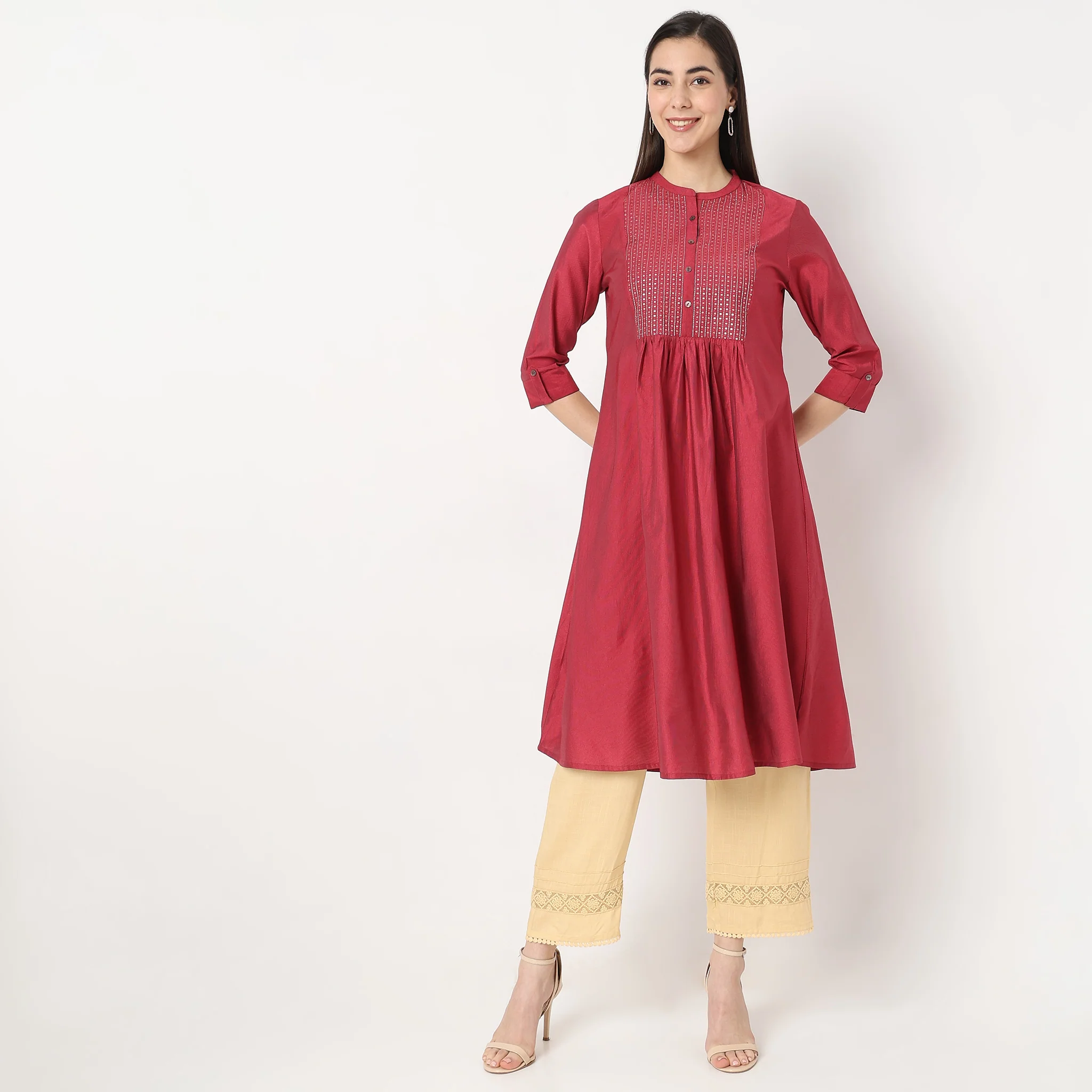 Flare Fit Embellished Kurta - Image 2