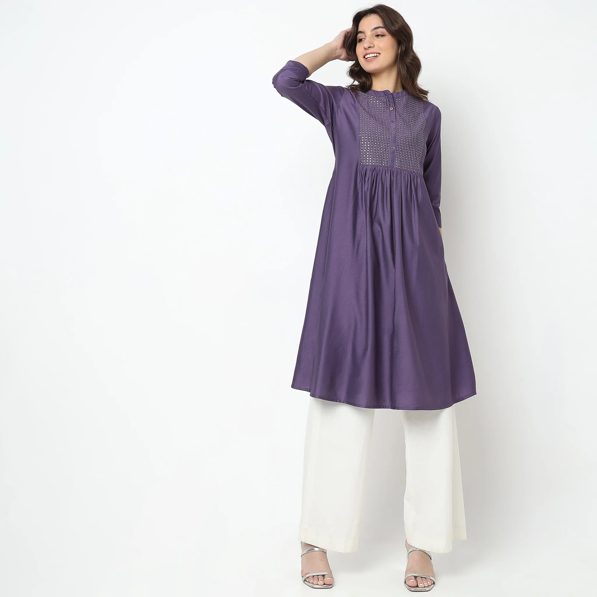 Flare Fit Embellished Kurta - Image 7