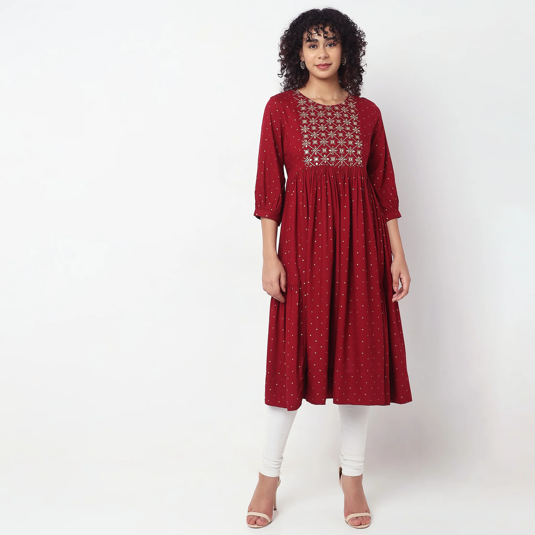 Flare Fit Embellished Kurta - Image 6