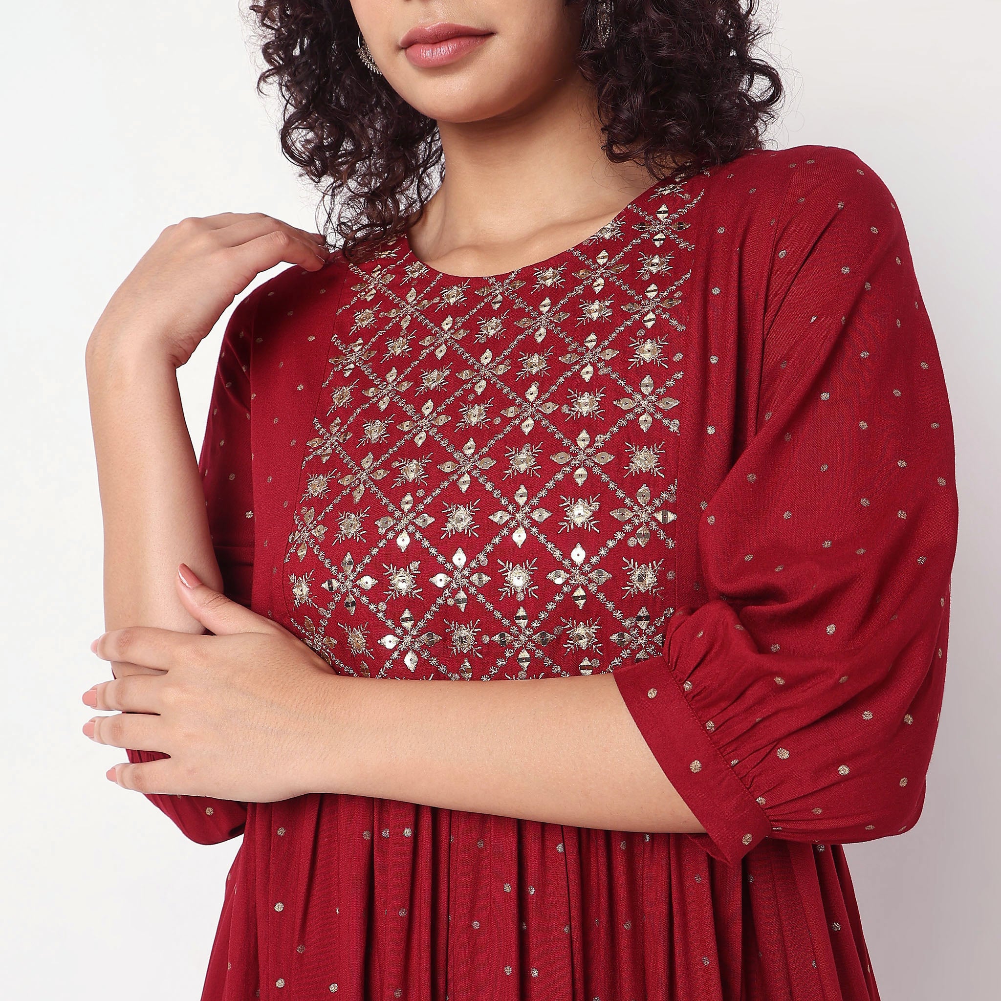 Flare Fit Embellished Kurta - Image 8