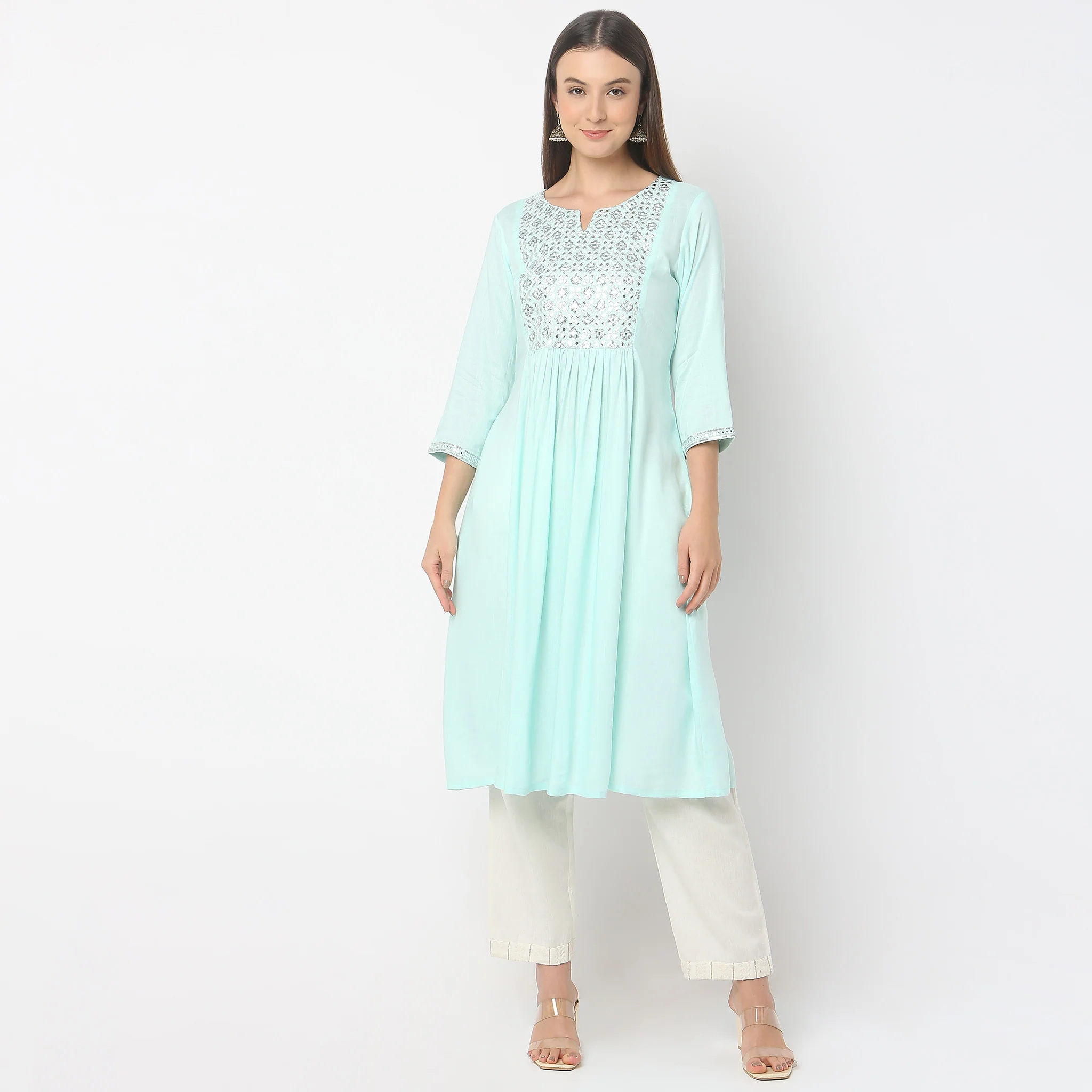 Flare Fit Embroidered Kurta - Image 2