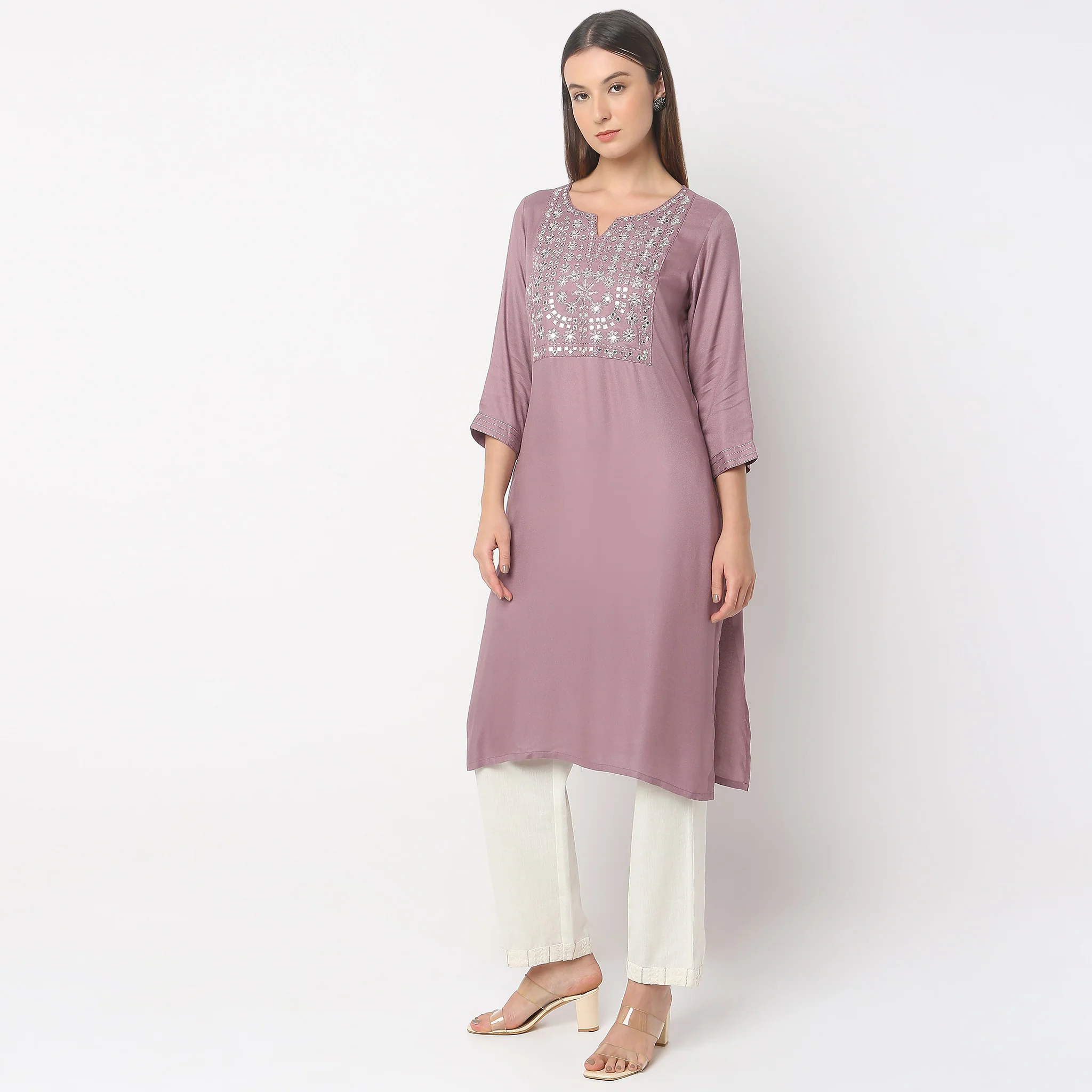 Flare Fit Embroidered Kurta - Image 2