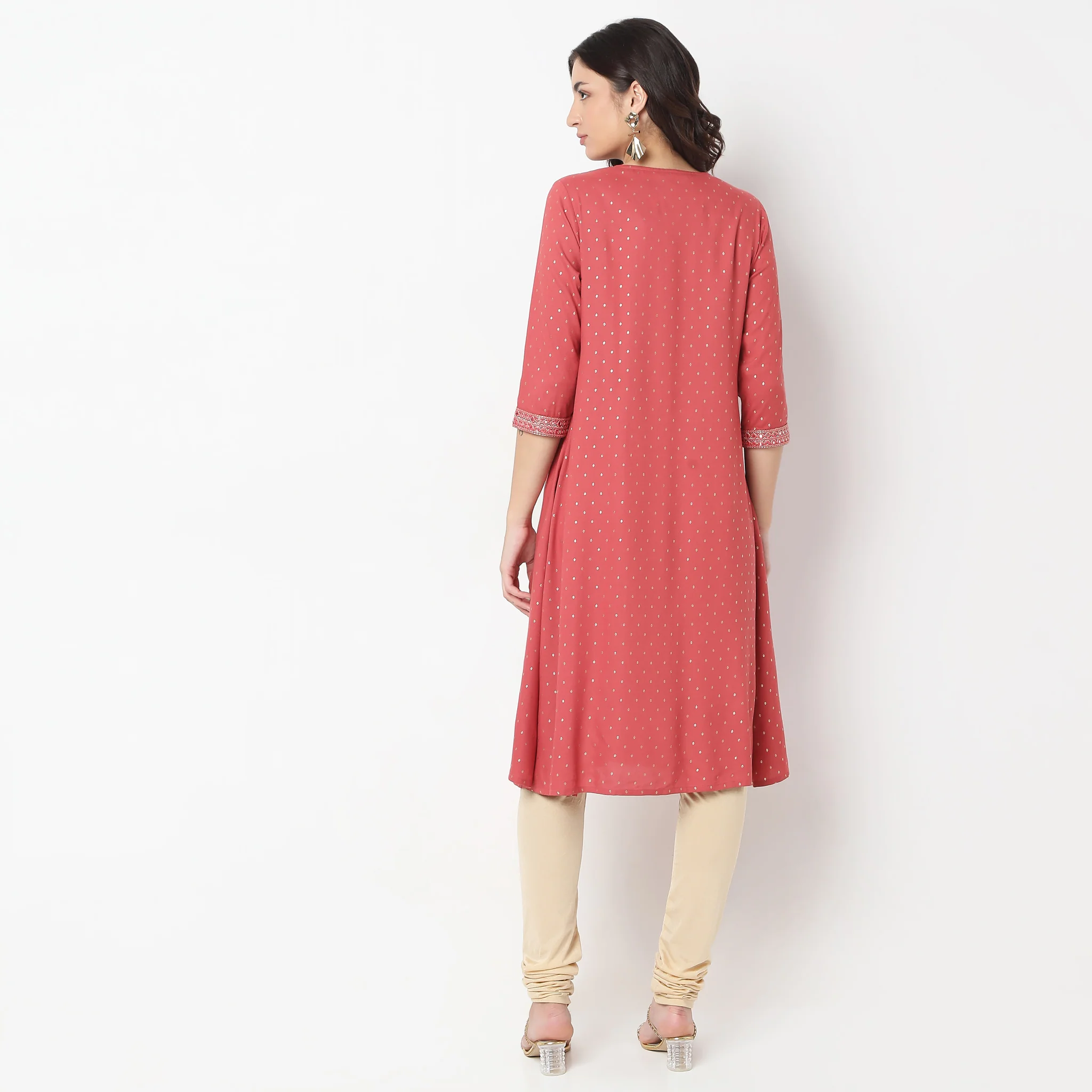 Flare Fit Embroidered Kurta - Image 3