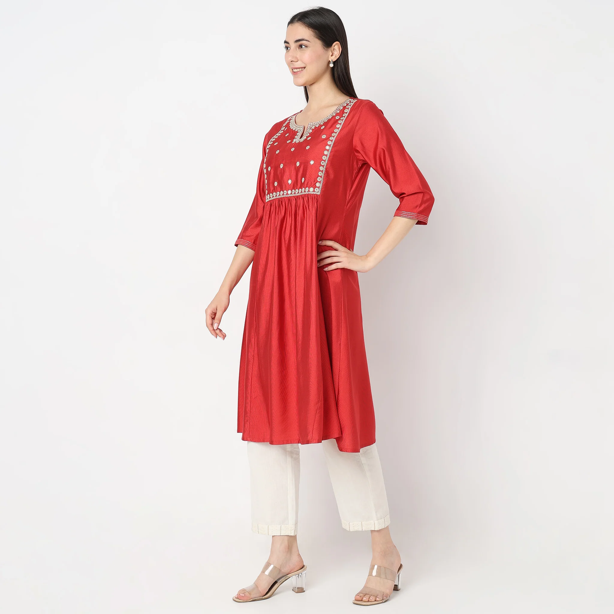 Flare Fit Embroidered Kurta - Image 5
