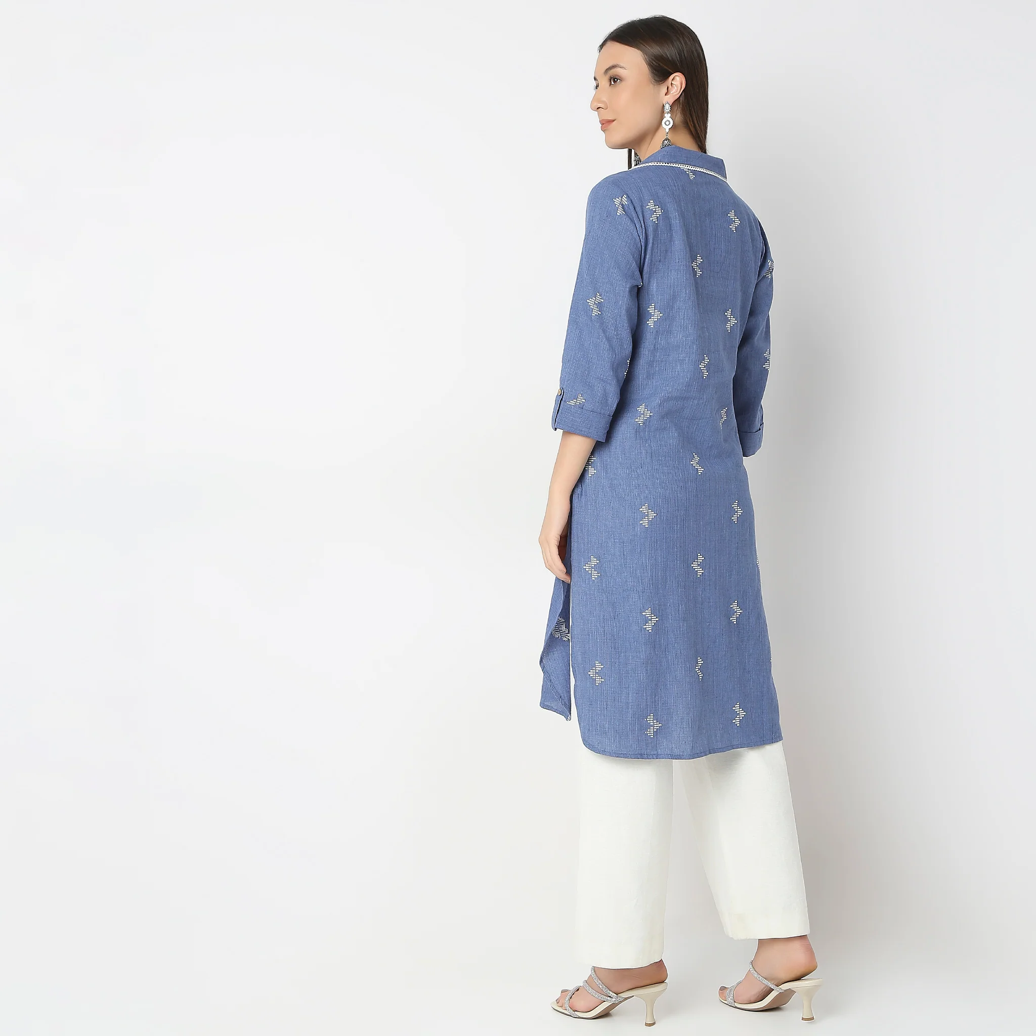 Flare Fit Embroidered Kurta - Image 13