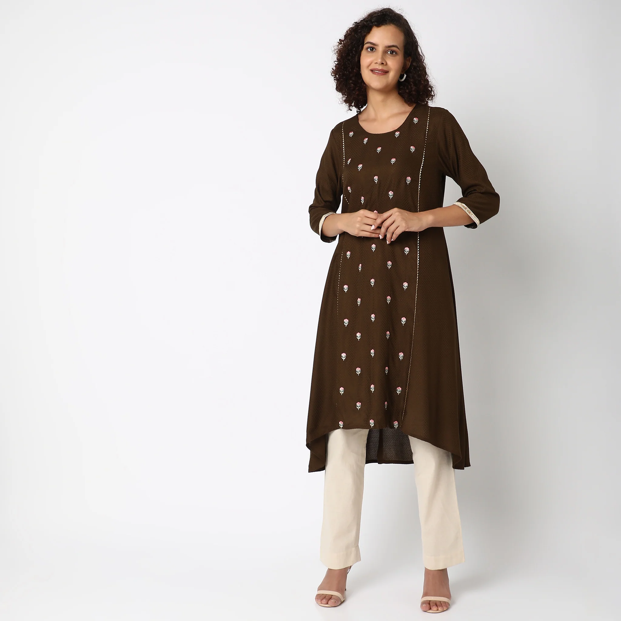 Flare Fit Embroidered Kurta - Image 17