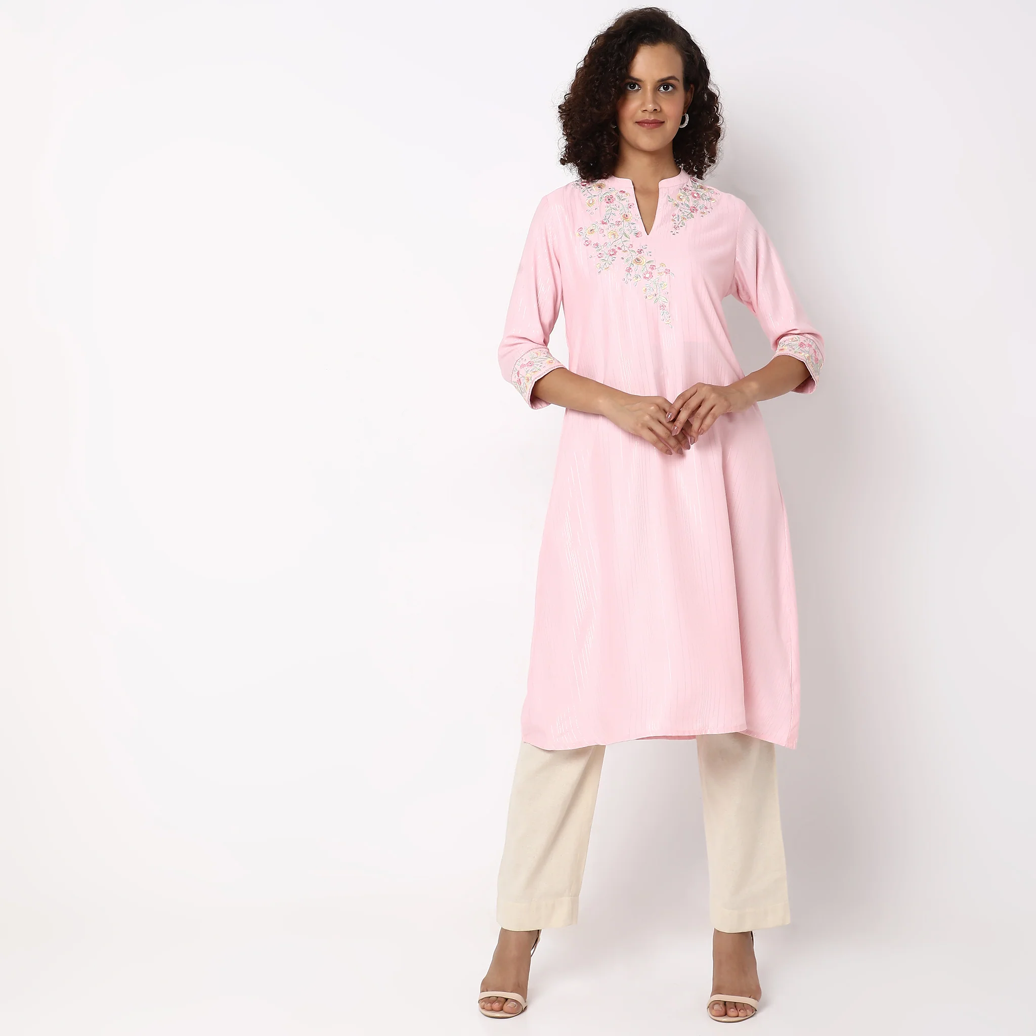Flare Fit Embroidered Kurta - Image 2