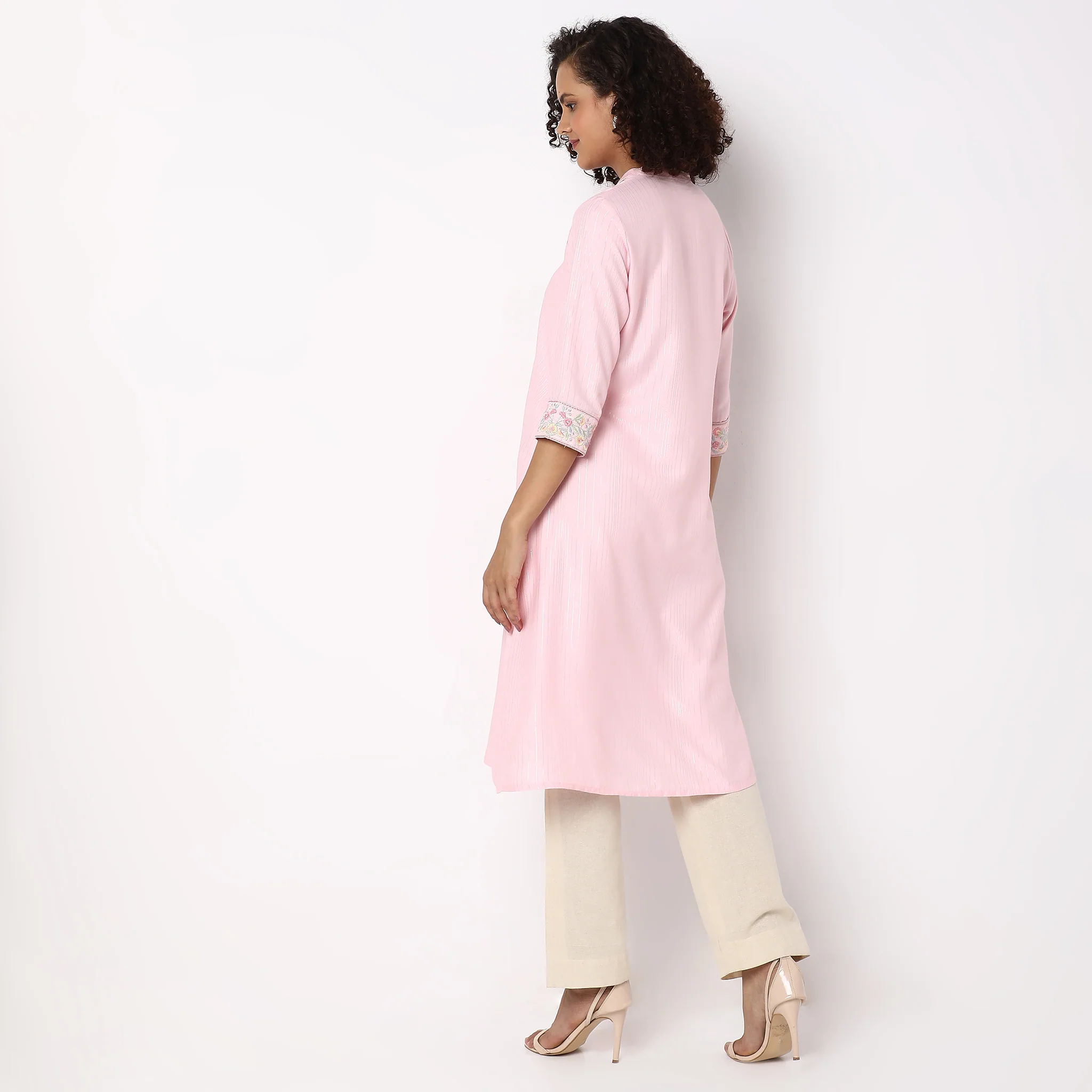 Flare Fit Embroidered Kurta - Image 3