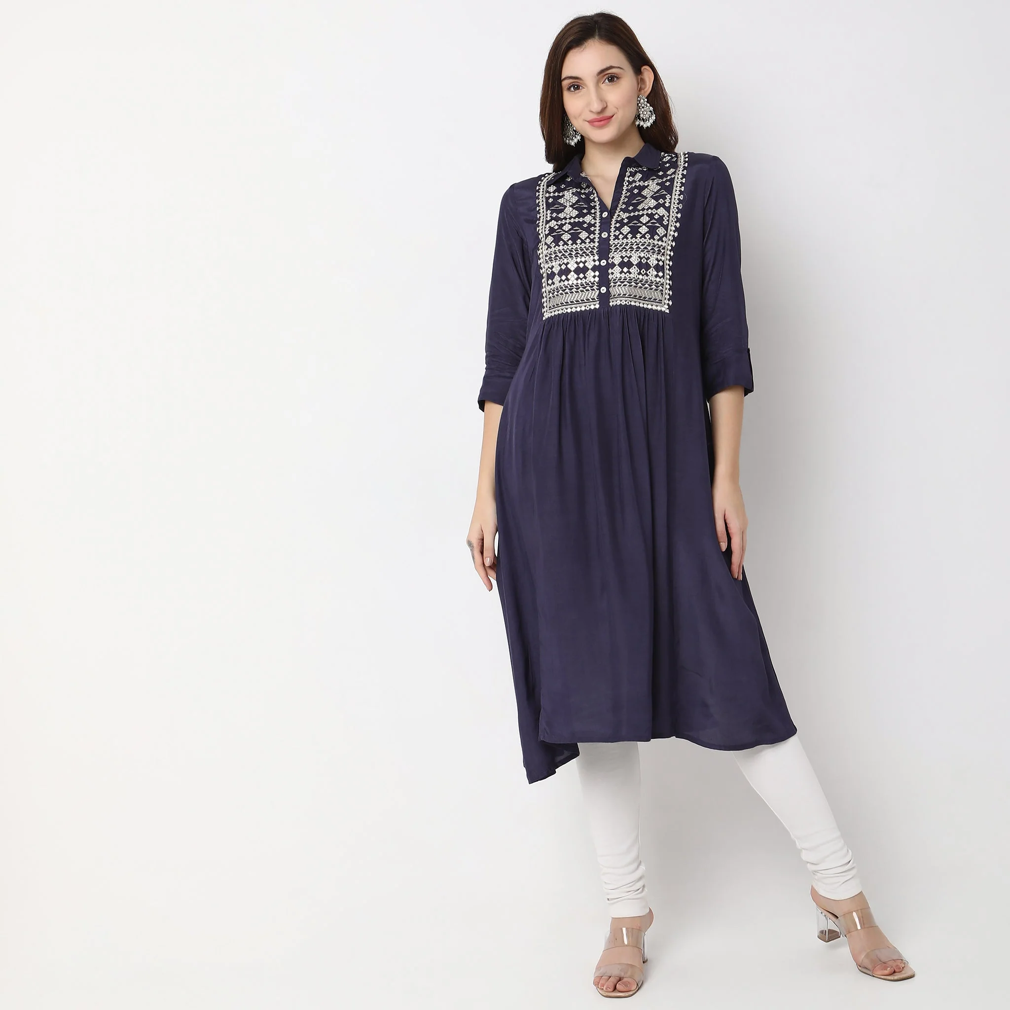 Flare Fit Embroidered Kurta - Image 7