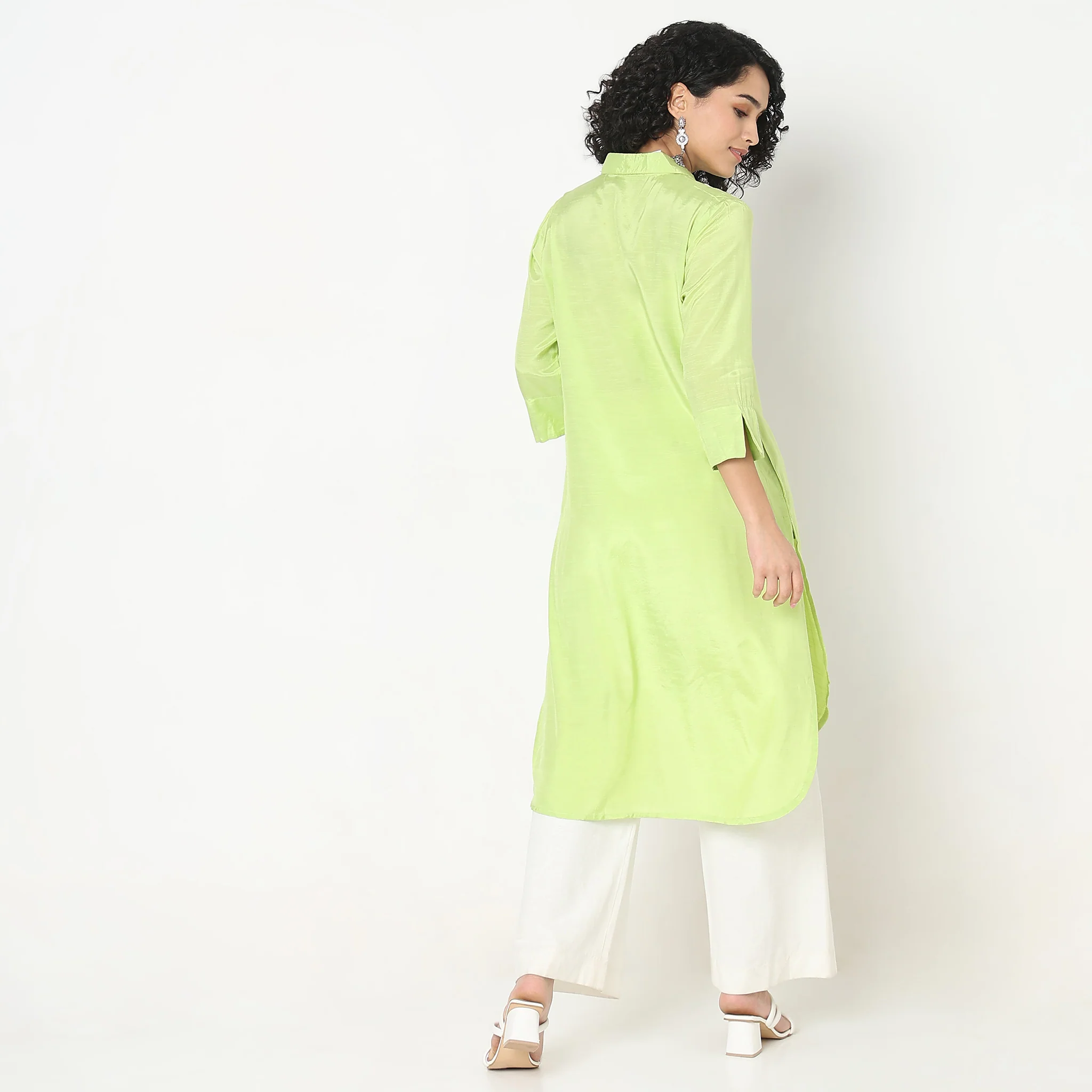 Embroidered Above Knee Flared Workday Staples High-Low Kurta - Image 3