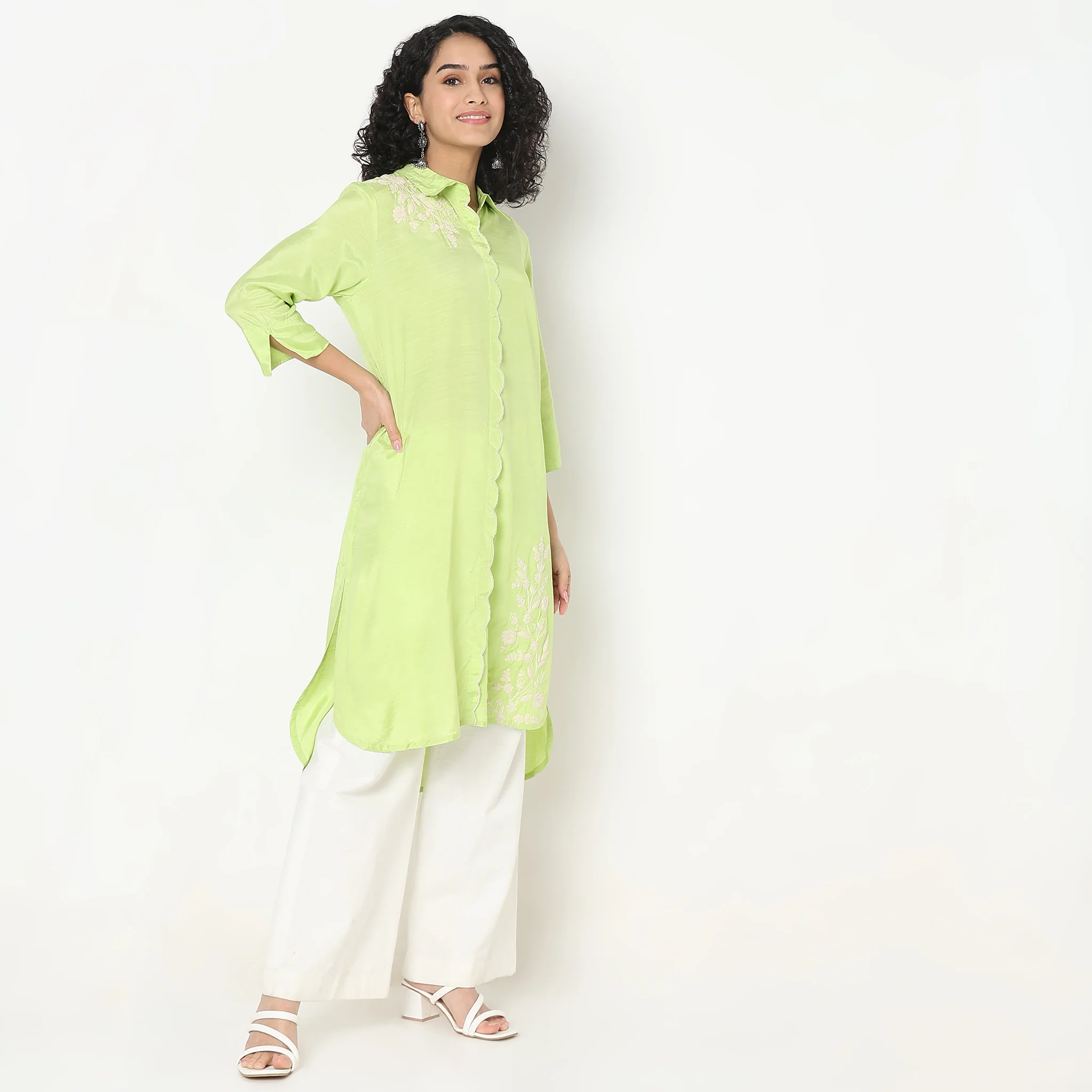 Embroidered Above Knee Flared Workday Staples High-Low Kurta - Image 5