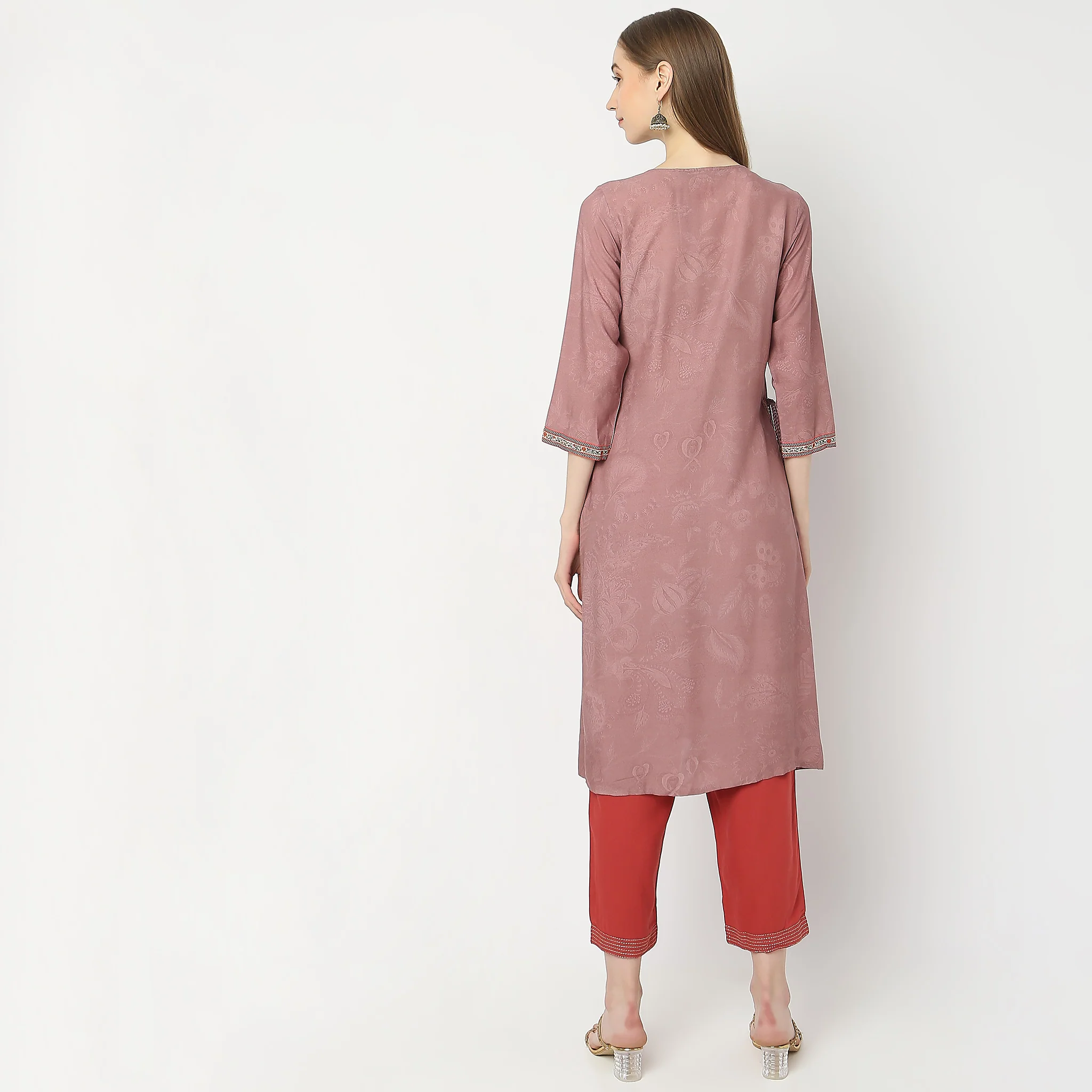 Flare Fit Embroidered Kurta - Image 3