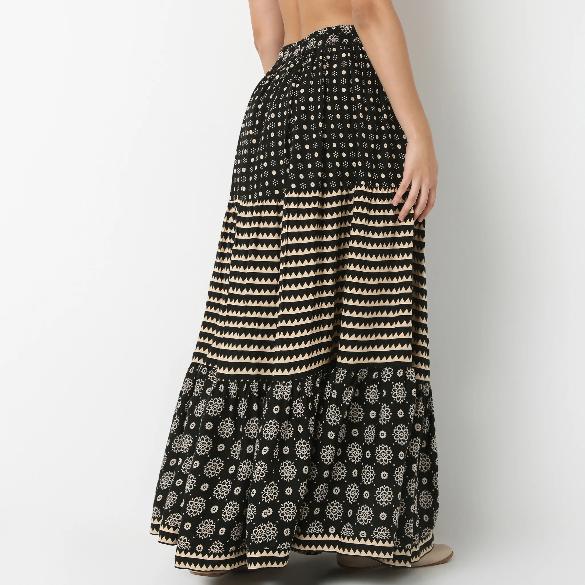 Flare Fit High Rise Tiered Skirt - Image 3