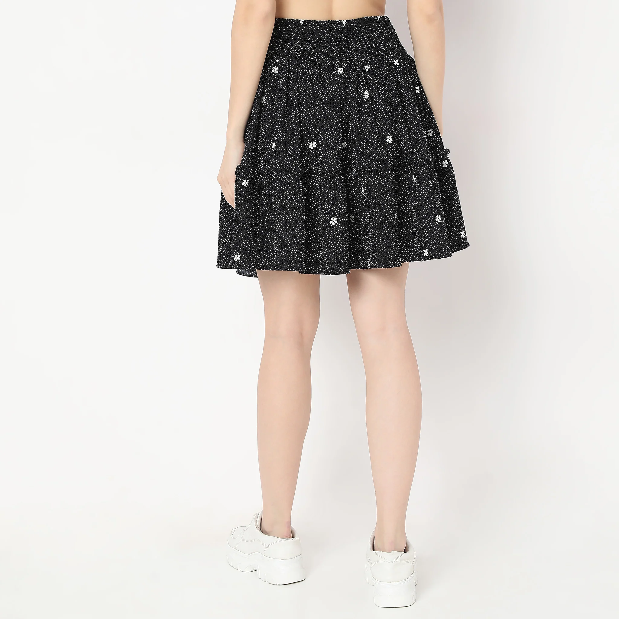 Flare Fit Printed Above Knee Tiered Skirt - Image 3