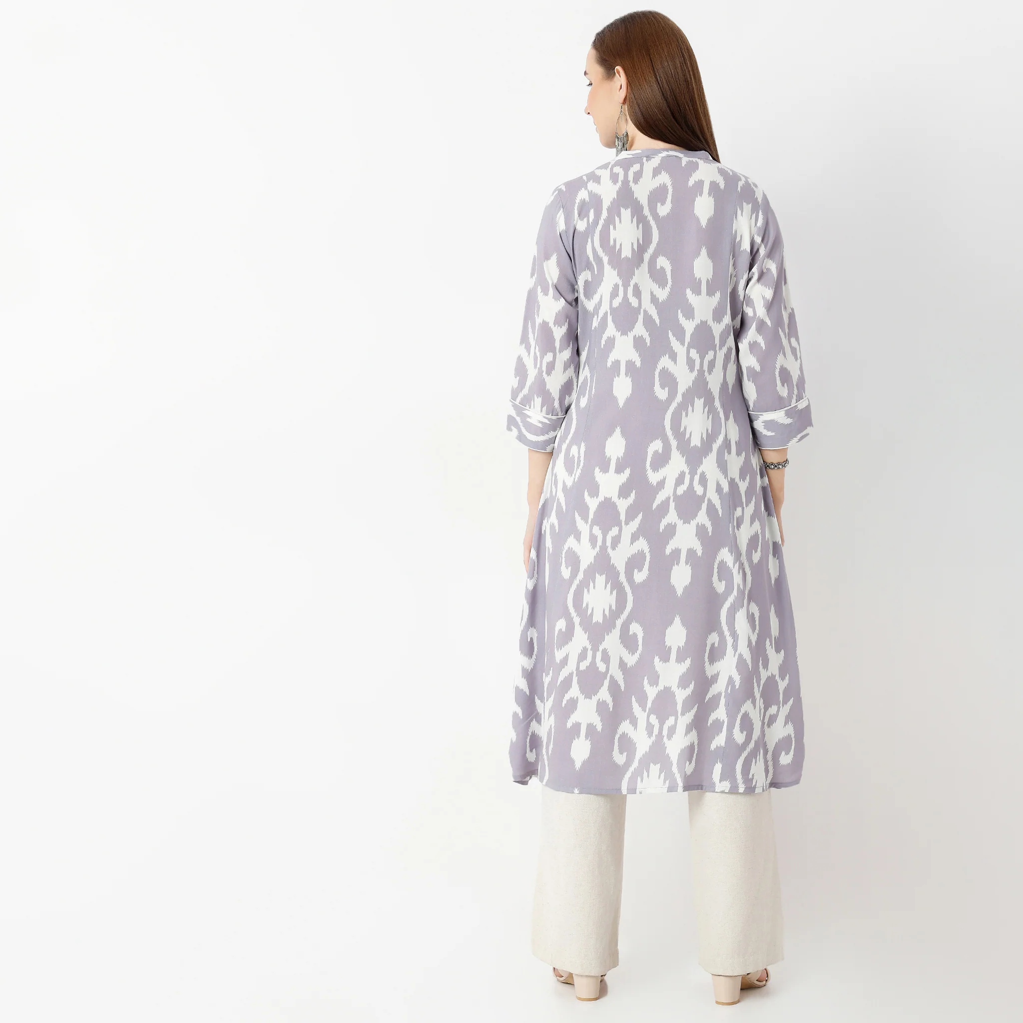 Flare Fit Printed Half Placket Kurta - Image 3