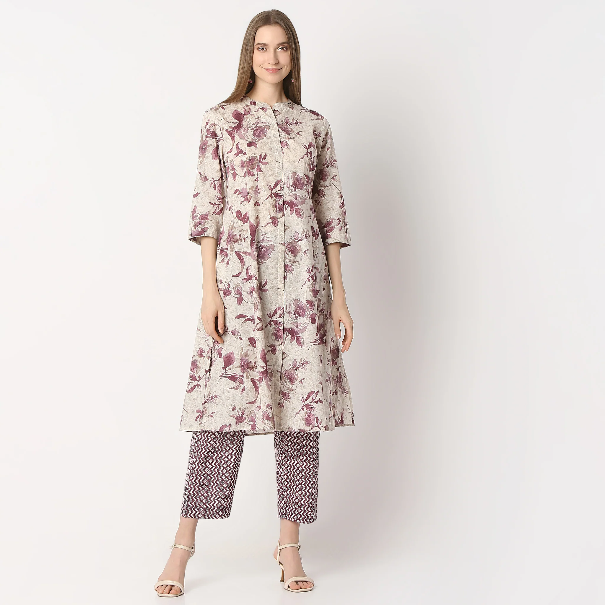 Flare Fit Printed Band Neck Traditional Kurta And Pant With Dupatta Set - Image 2