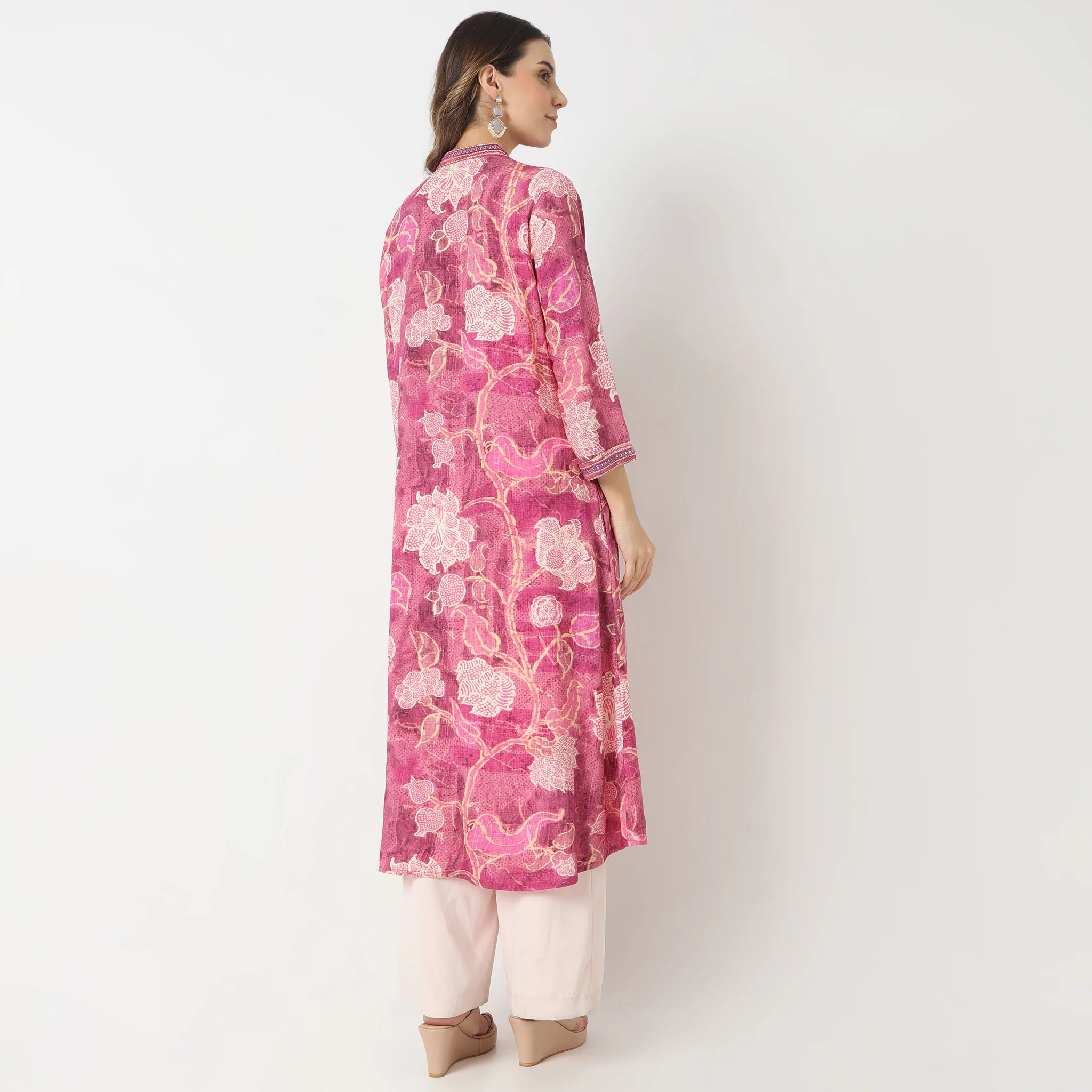 Flare Fit Printed Band Neck Below Knee Kurta - Image 3