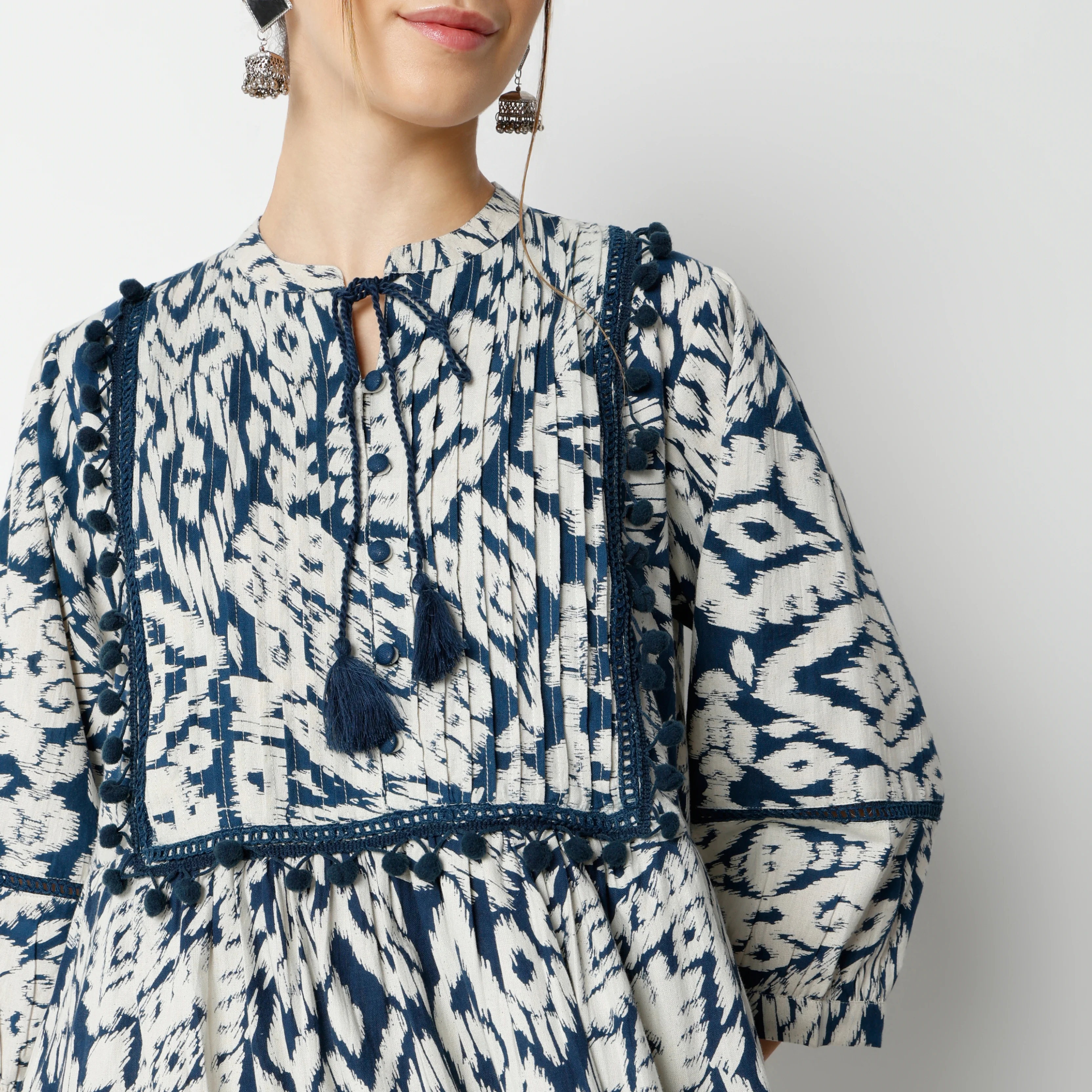 Flare Fit Printed Below Knee Band Neck Dress - Image 4