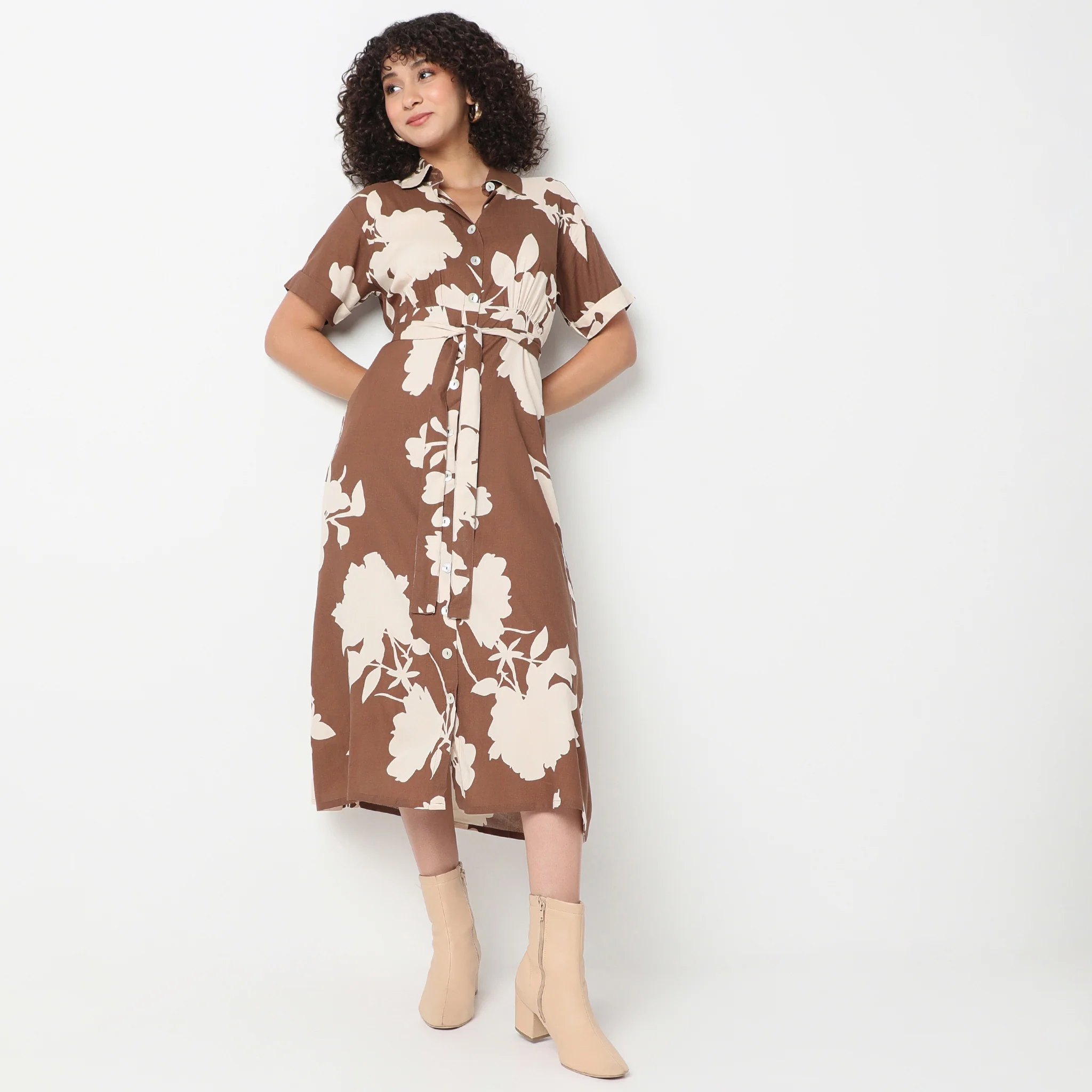 Flare Fit Printed Below Knee Short Sleeve Belted Shirt Dress - Image 6