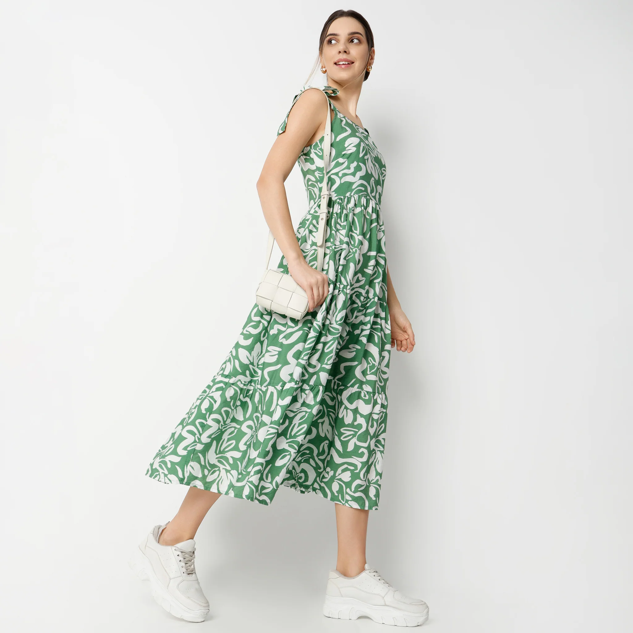 Flare Fit Printed Calf Length Square Neck Strap Dress - Image 5