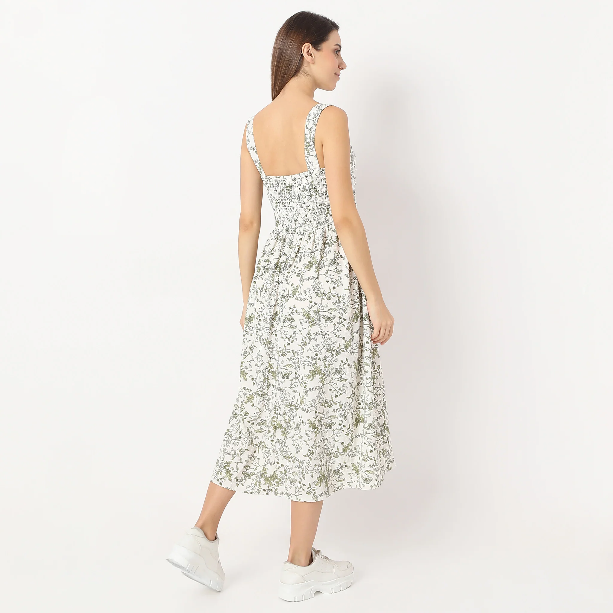 Flare Fit Printed Calf Length Square Neck Betty Sleeveless Dress - Image 3
