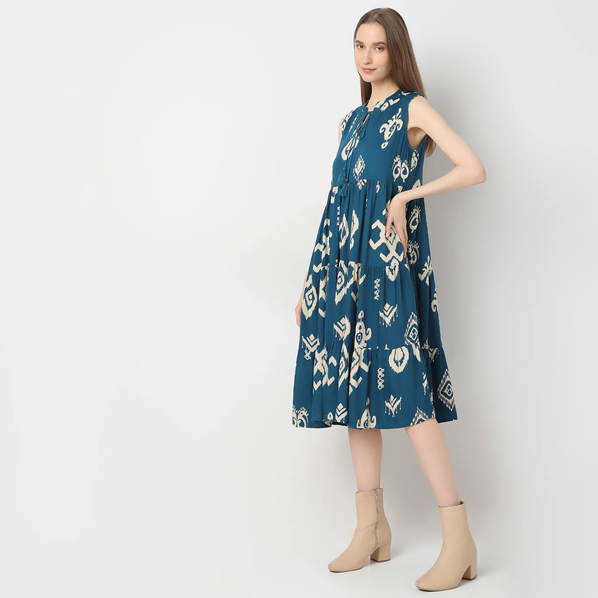 Flare Fit Printed Dress - Image 5