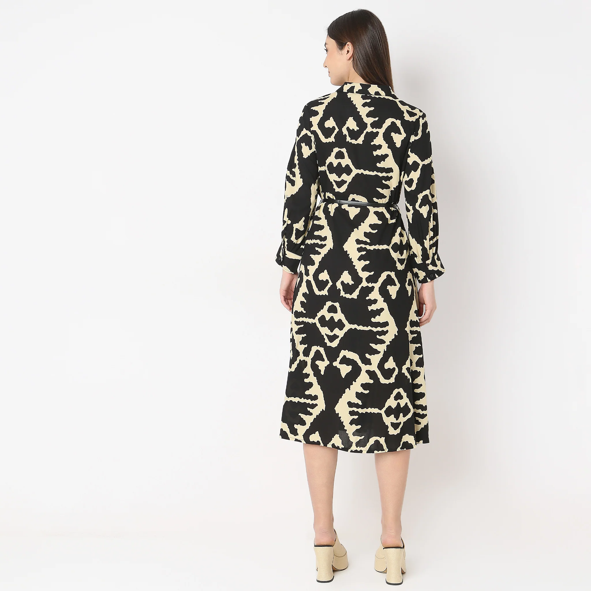 Flare Fit Printed Dress - Image 3