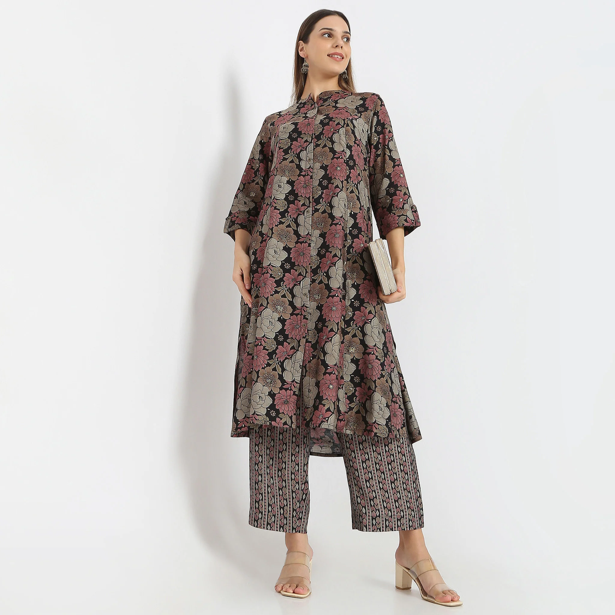 Flare Fit Printed Essential Band Collar Kurta With Pant Set