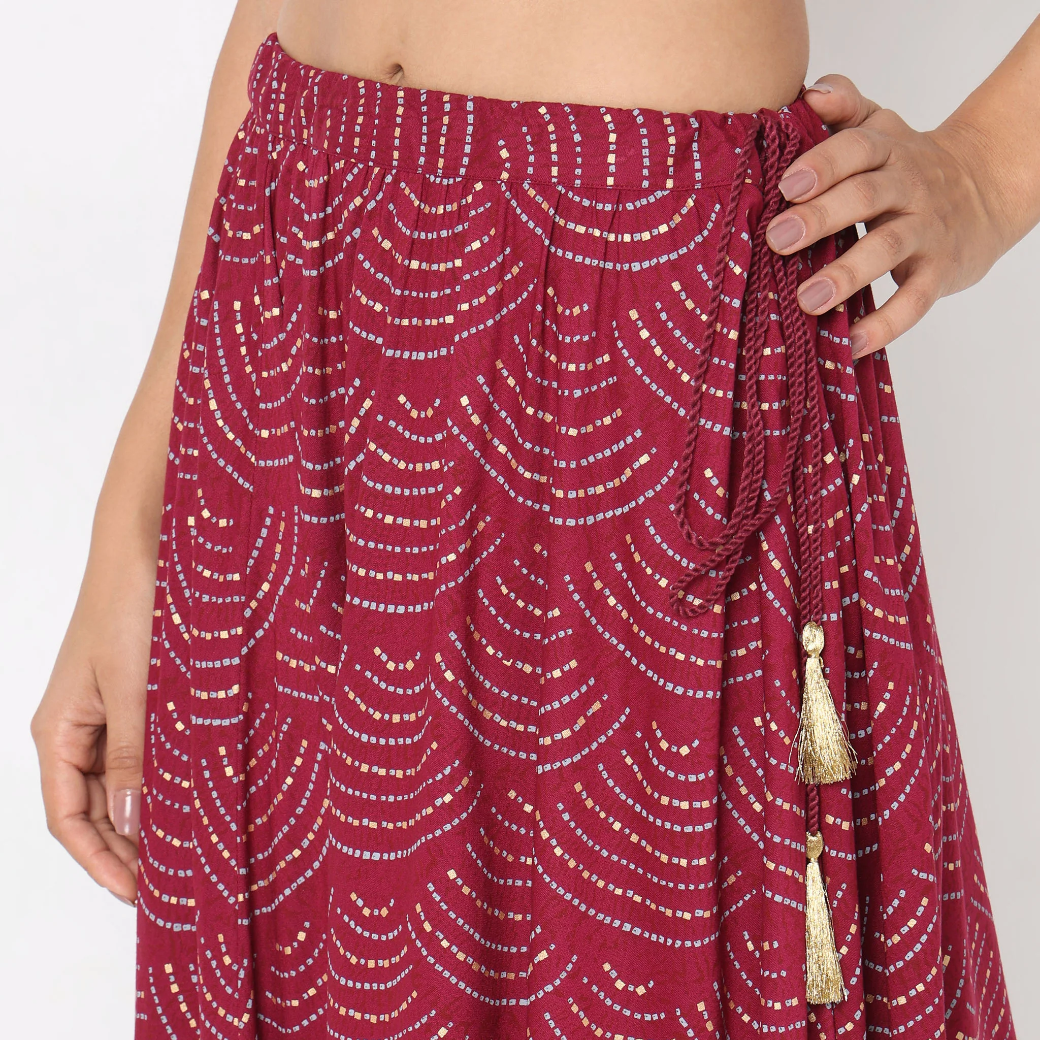 Flare Fit Printed High Rise Skirt - Image 4