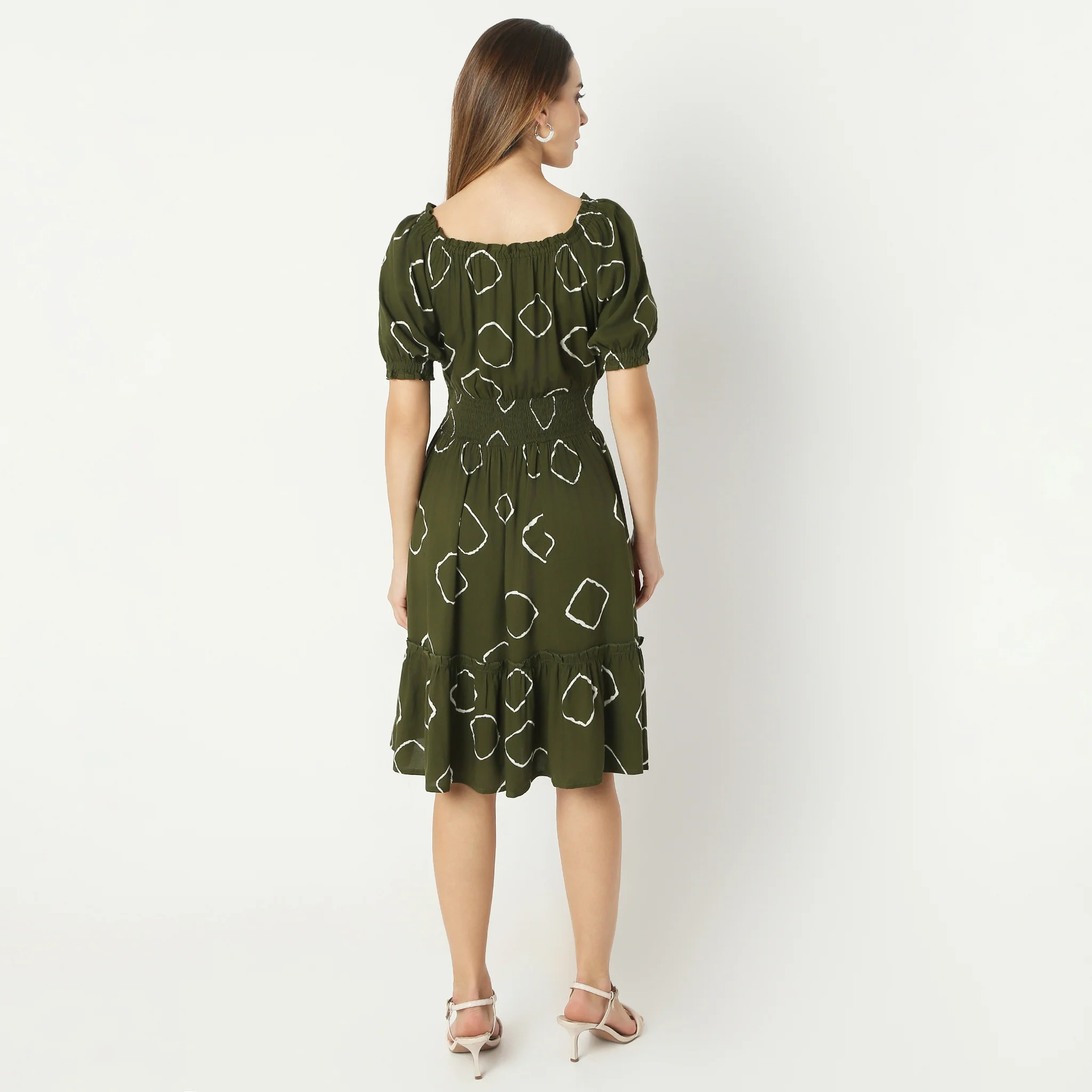 Flare Fit Printed Knee Length Square Neck Short Sleeve Dress - Image 3