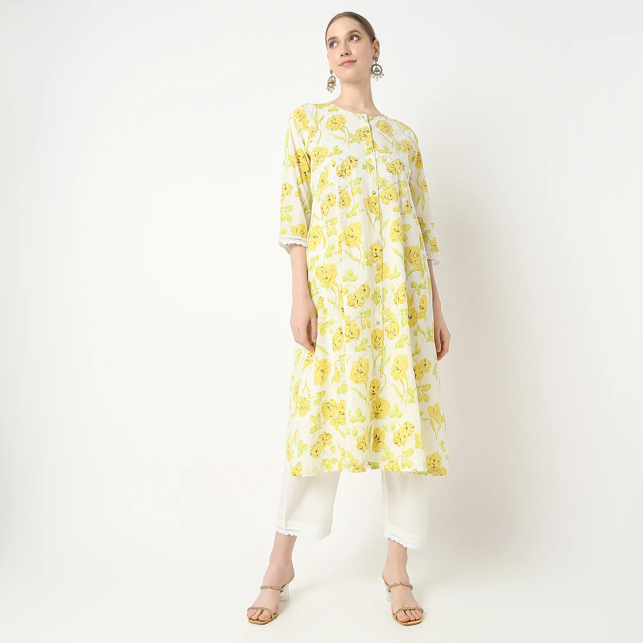Flare Fit Printed Kurta And Pant With Dupatta Set - Image 2