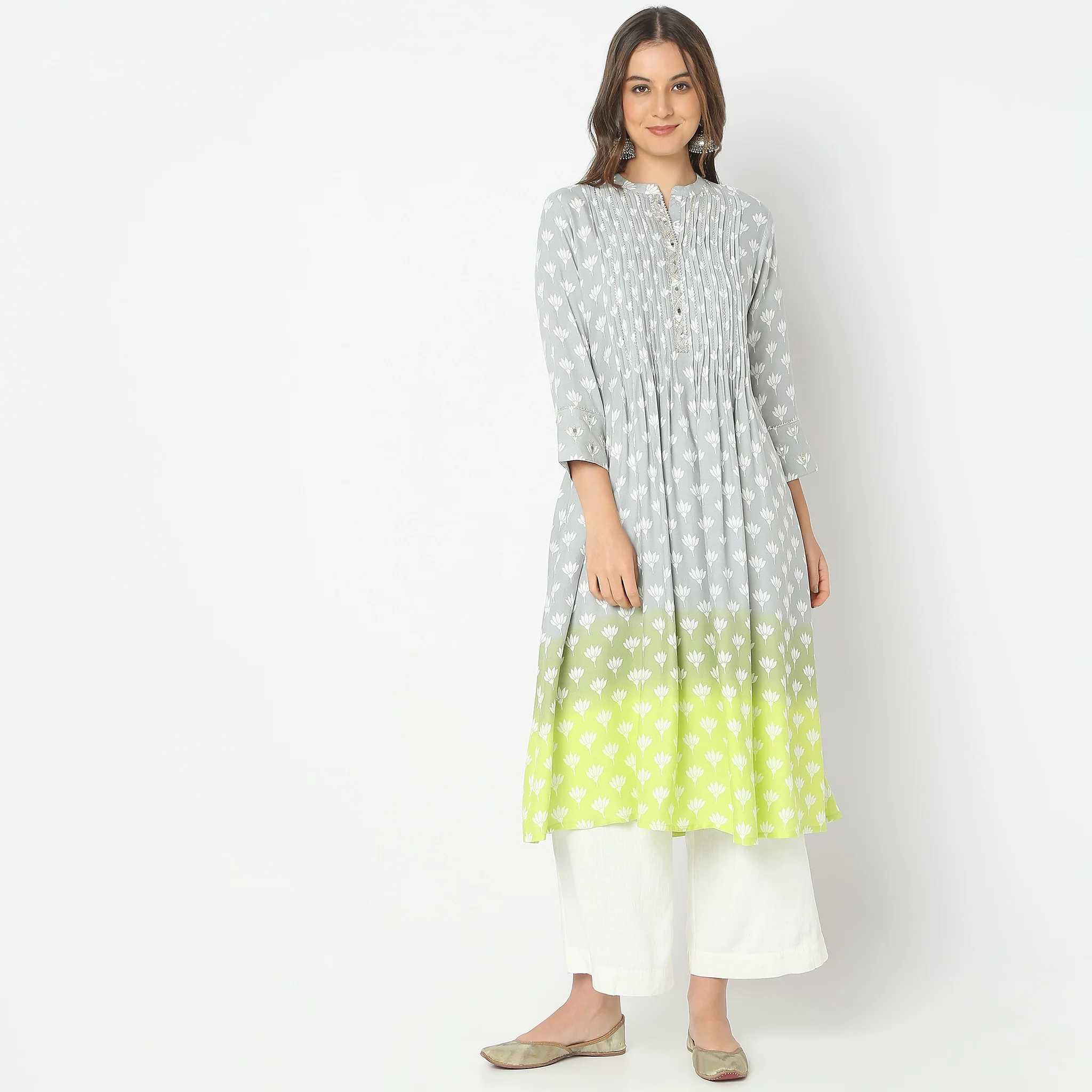 Flare Fit Printed Kurta - Image 2