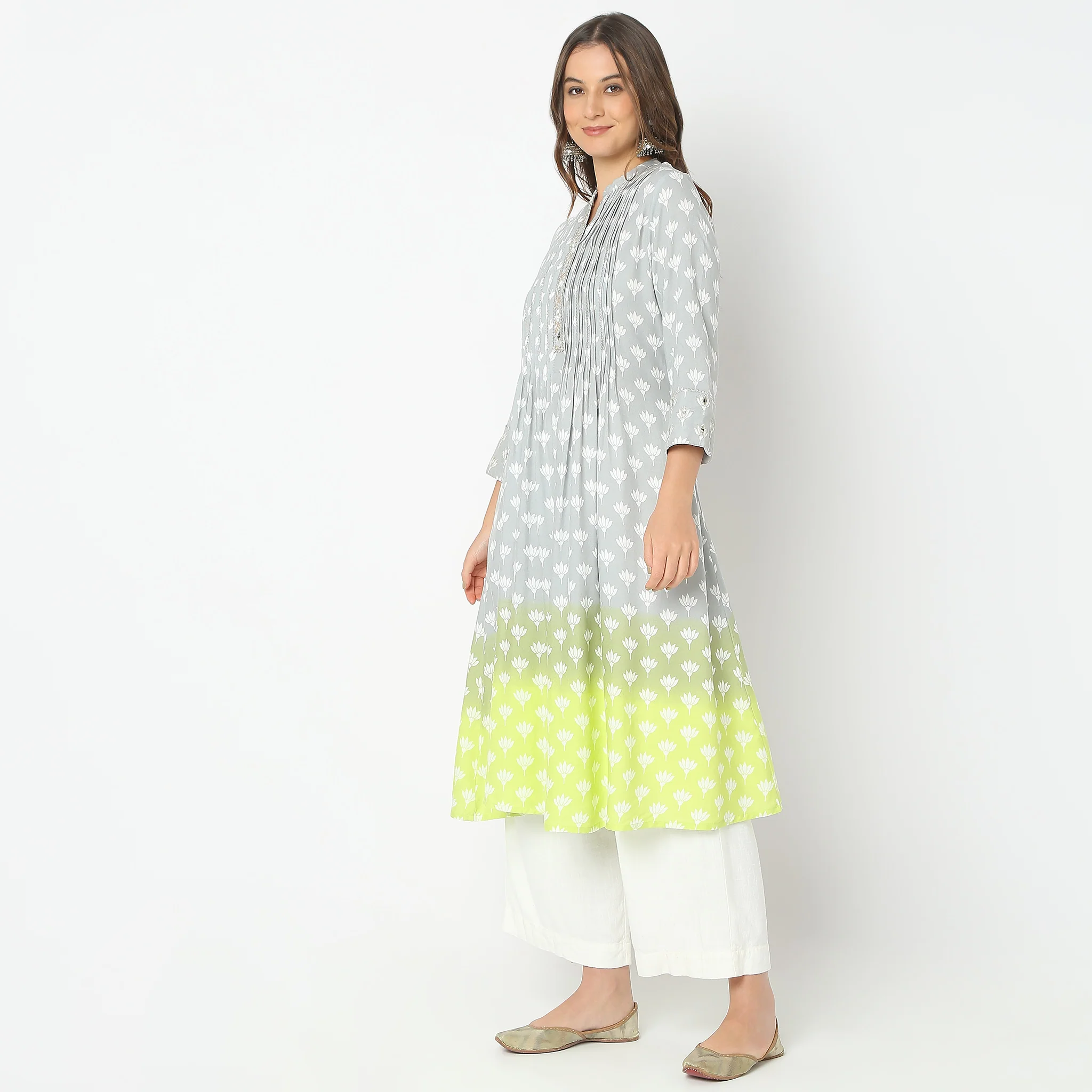 Flare Fit Printed Kurta - Image 5
